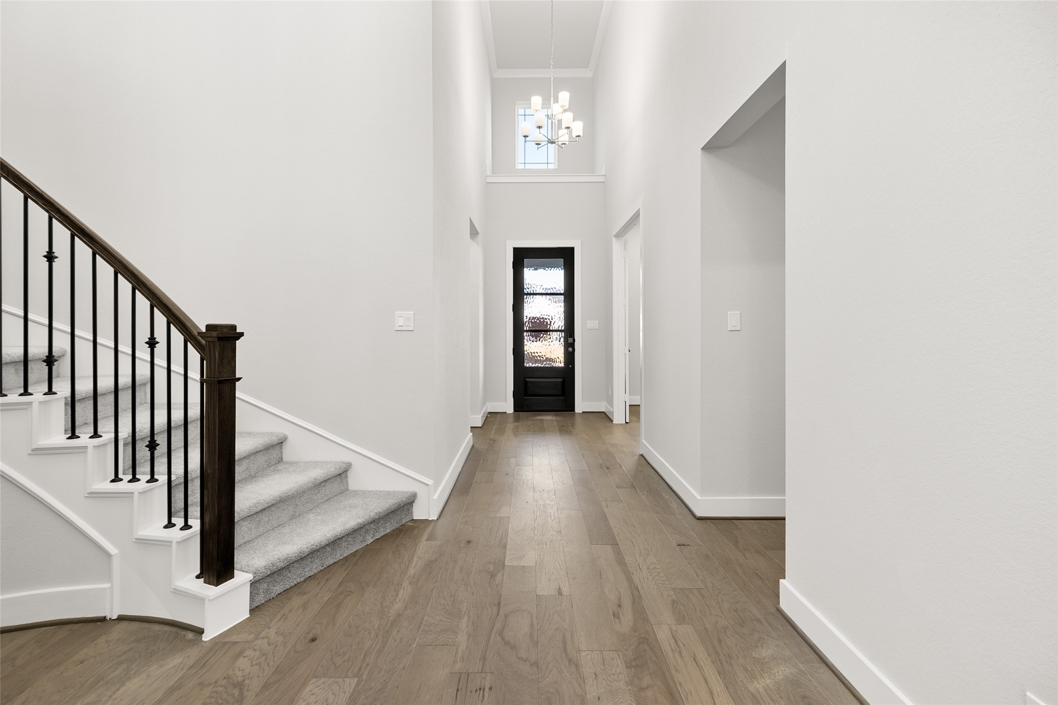32019 Ledgewood Lane Property Photo 3