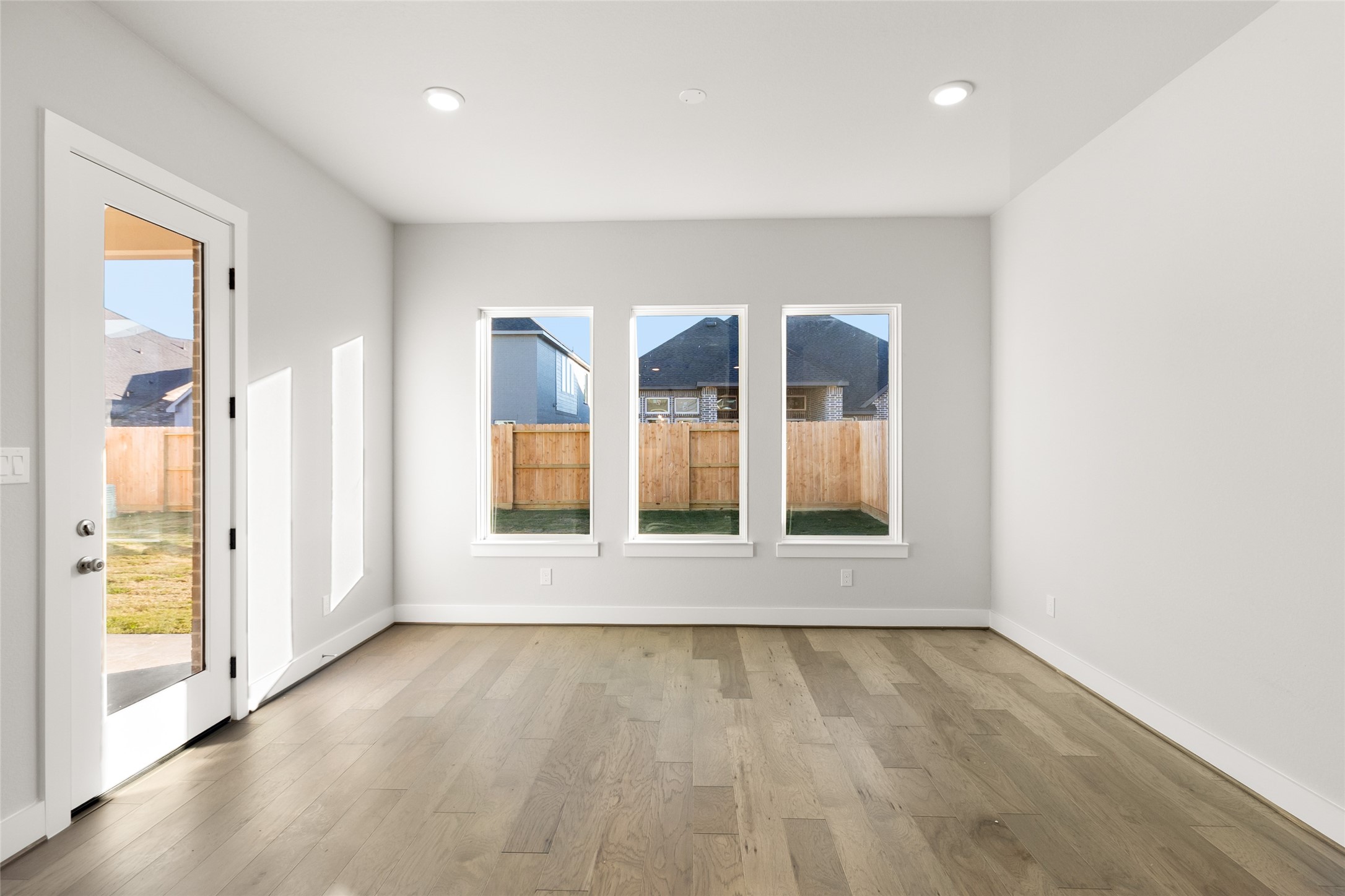 32019 Ledgewood Lane Property Photo 10