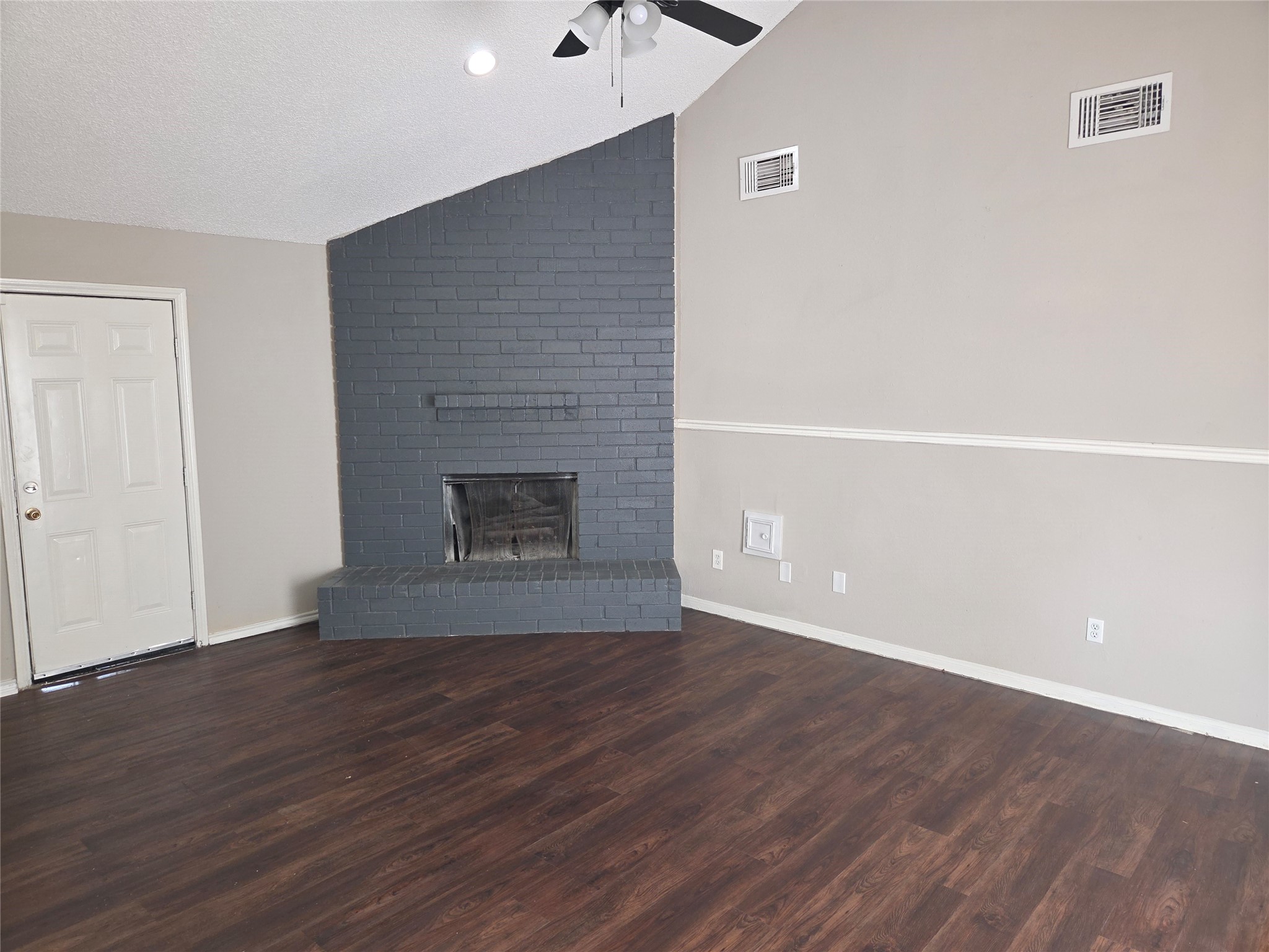 6303 Gladewell Drive Property Photo 5