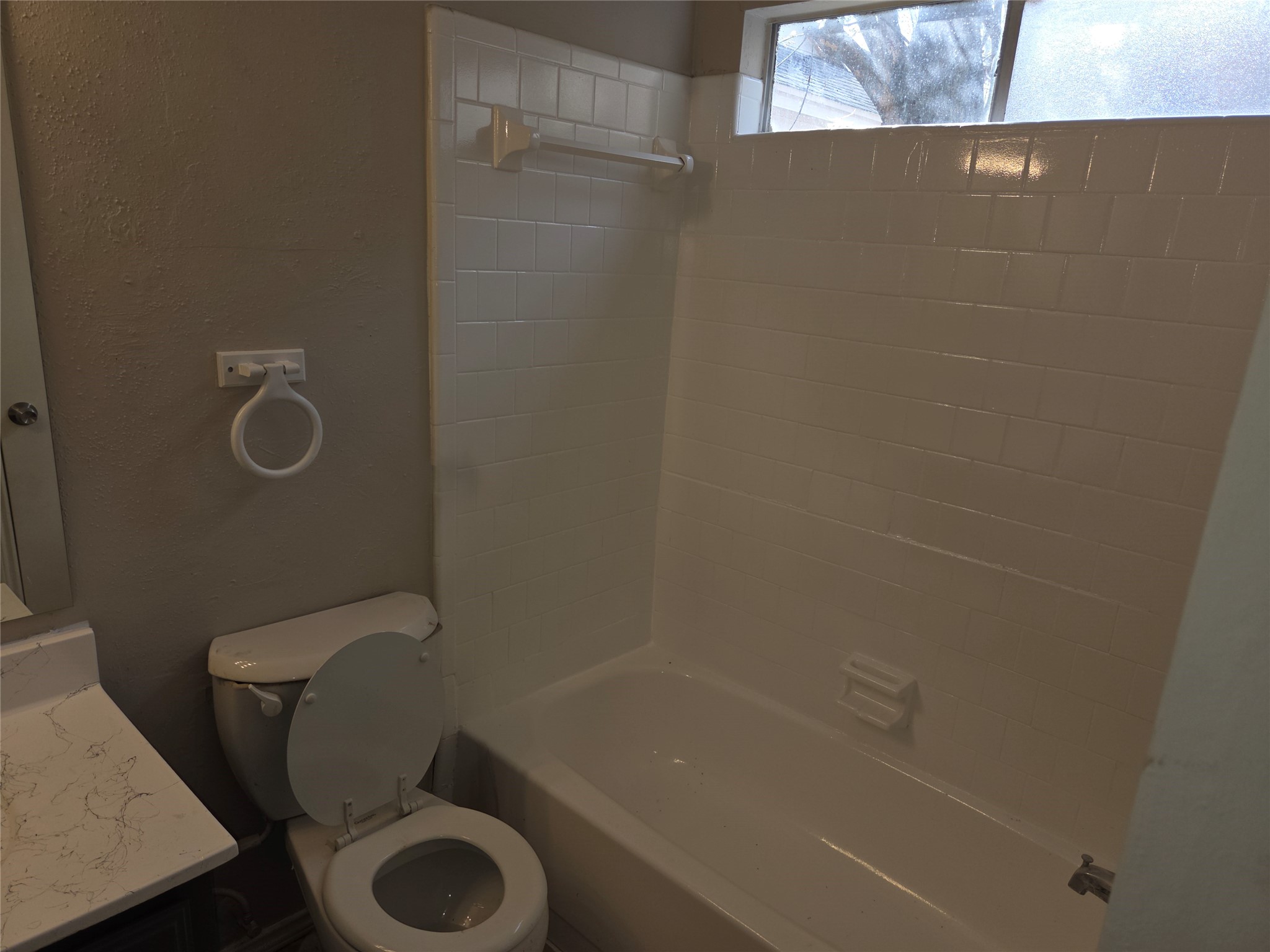 6303 Gladewell Drive Property Photo 13