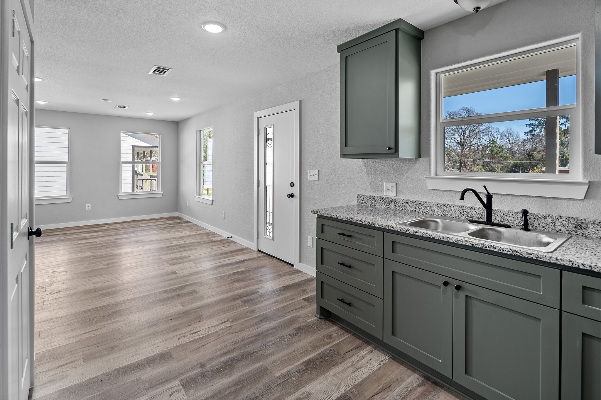 871 Highway 150 Property Photo 11