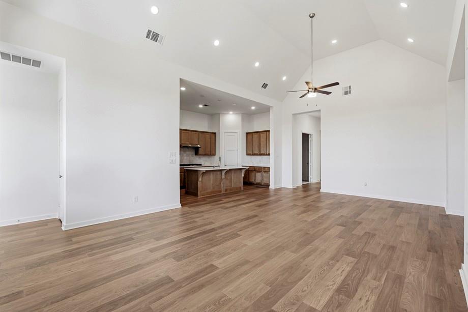 6446 Mahogany Branch Trail Property Photo 7