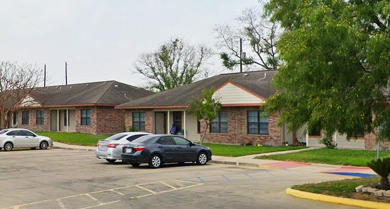 212 Frank Doyno St Property Photo 2