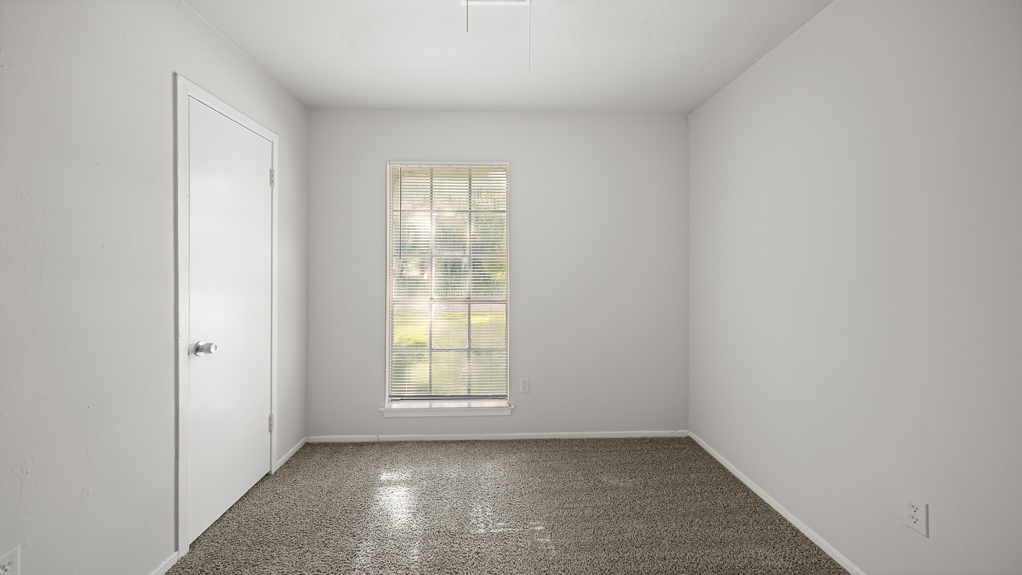 5411 Lorraine Drive Property Photo 7