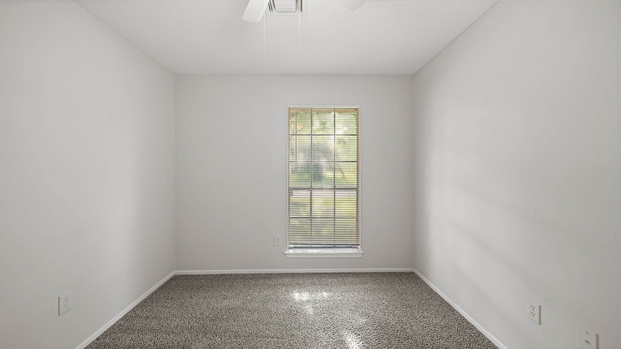 5411 Lorraine Drive Property Photo 8