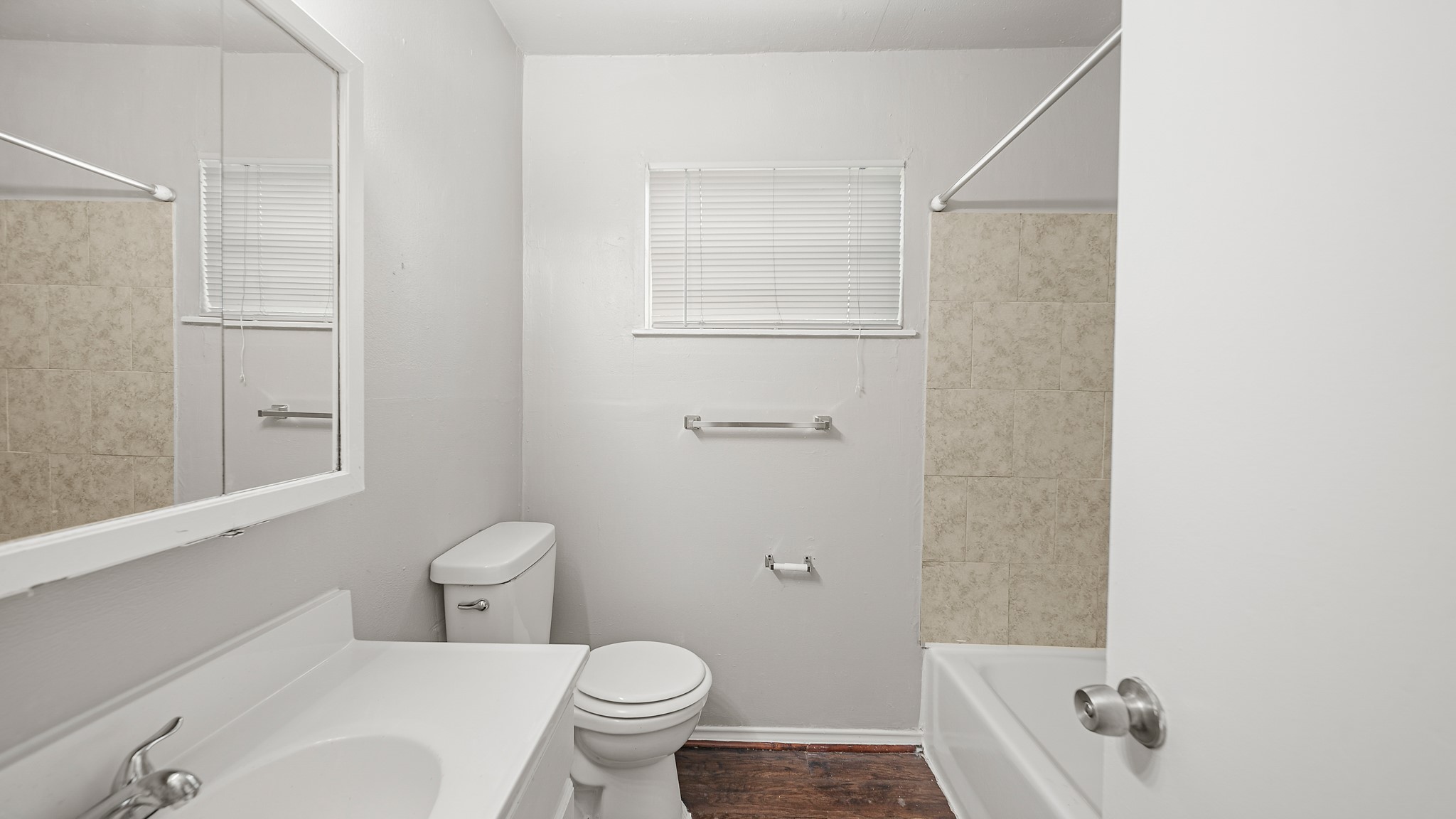 5411 Lorraine Drive Property Photo 10