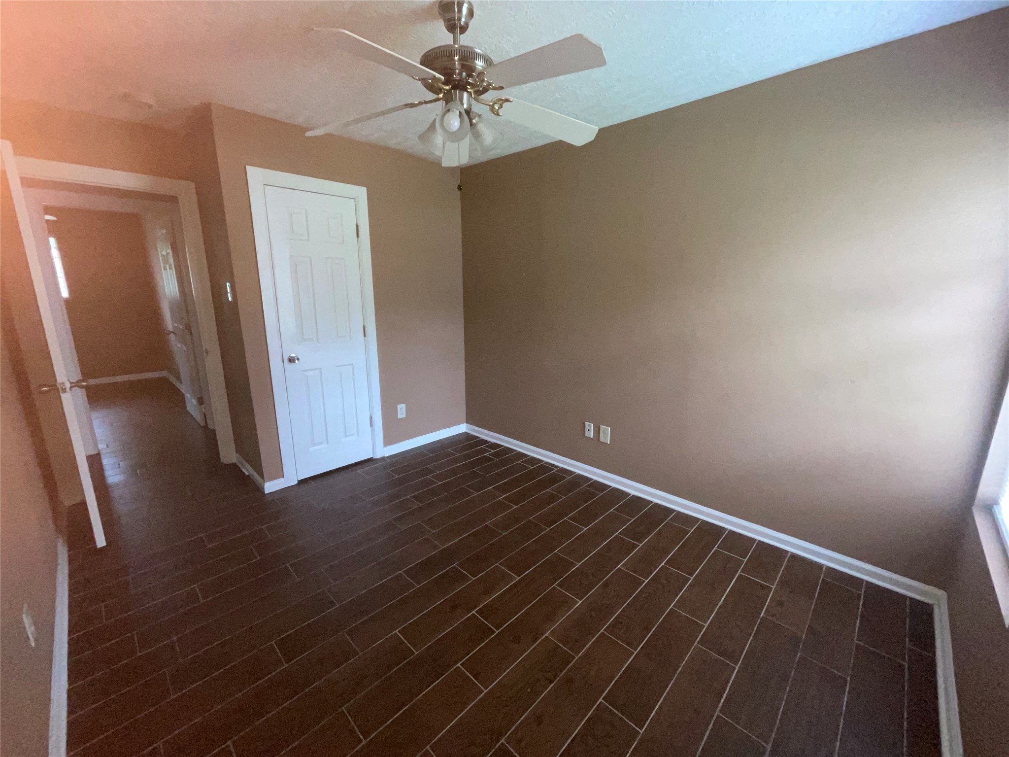 4518 Oak Shadows Drive Property Photo 2