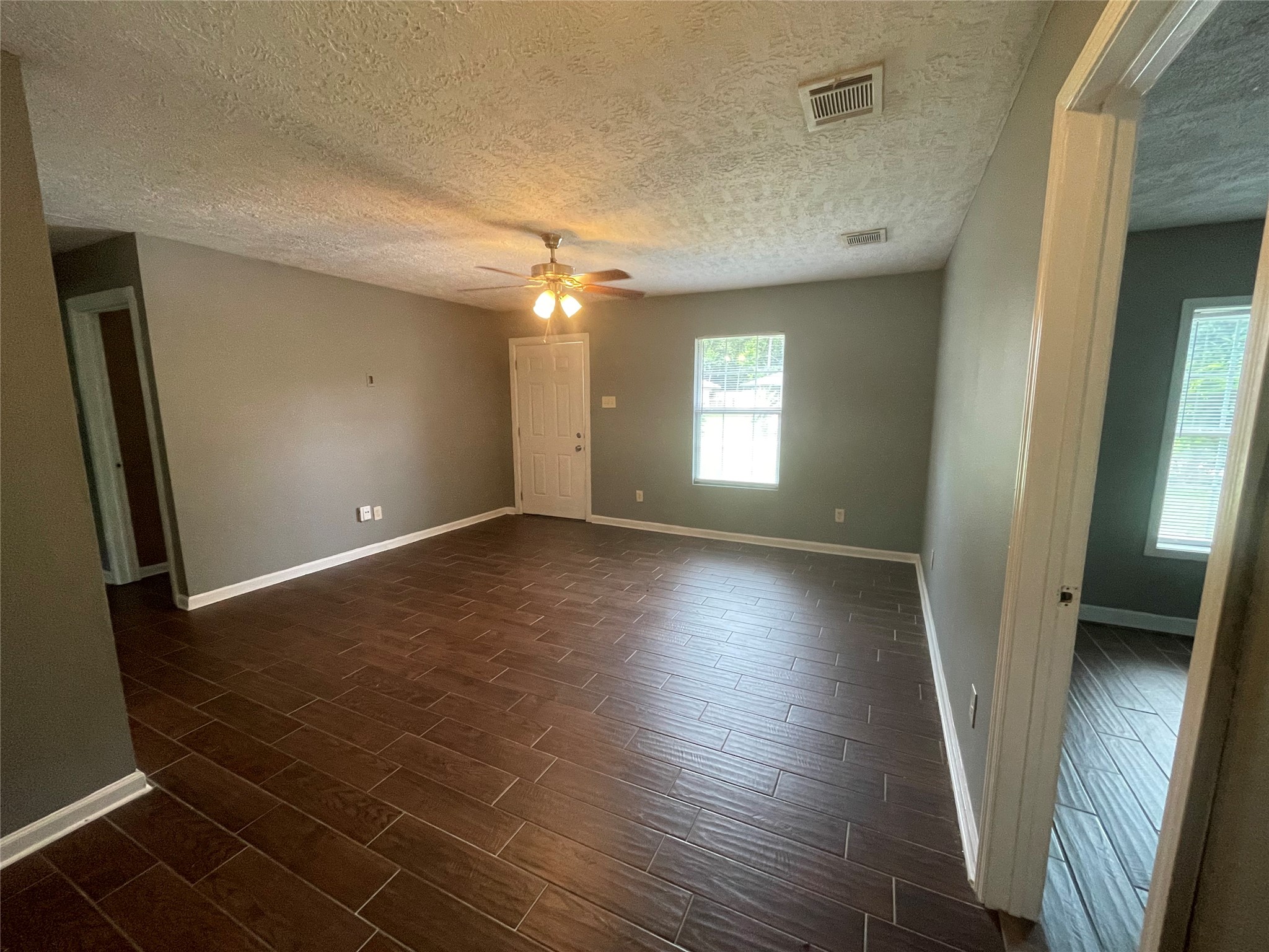 4518 Oak Shadows Drive Property Photo 4