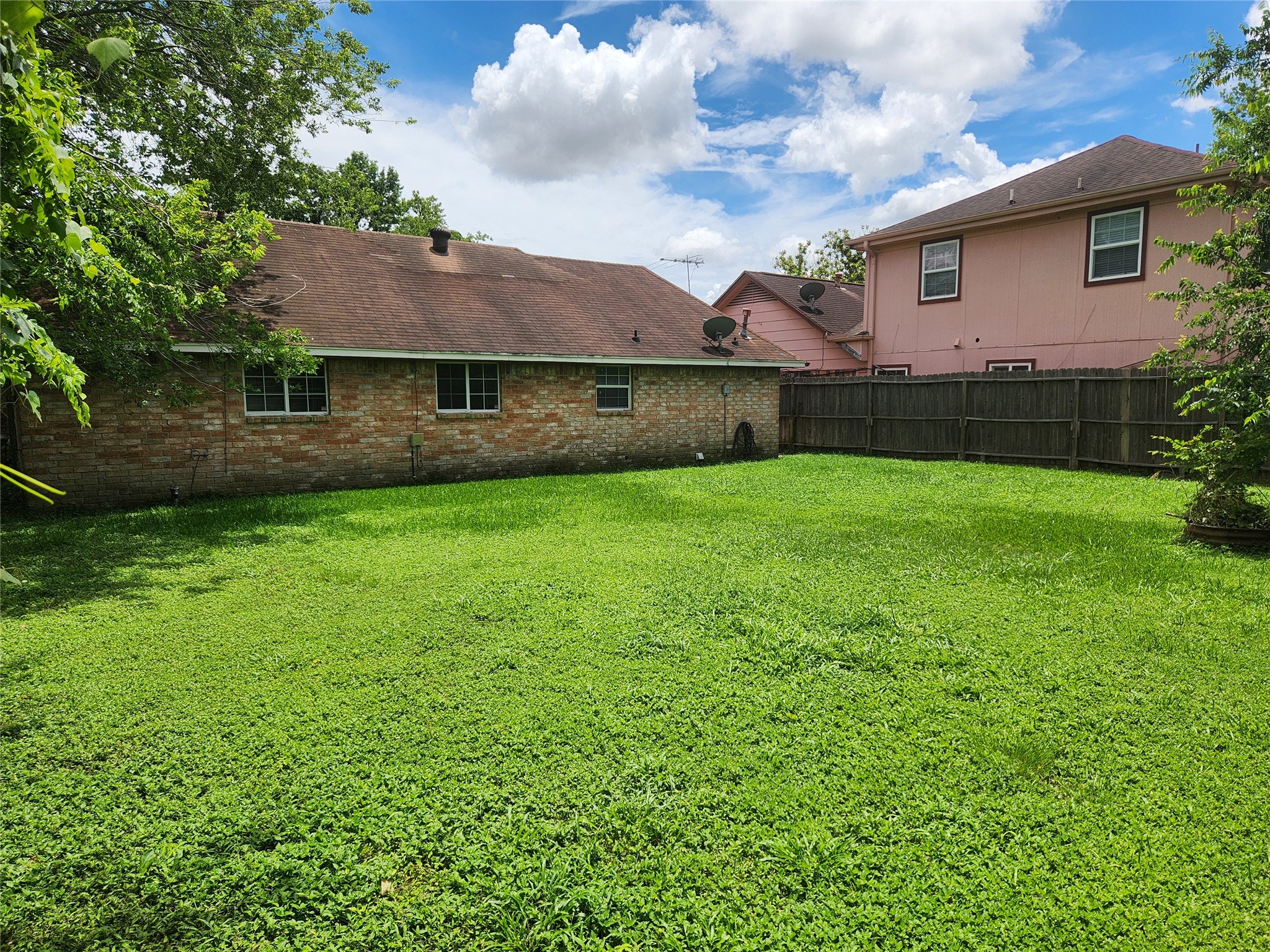 4518 Oak Shadows Drive Property Photo 15
