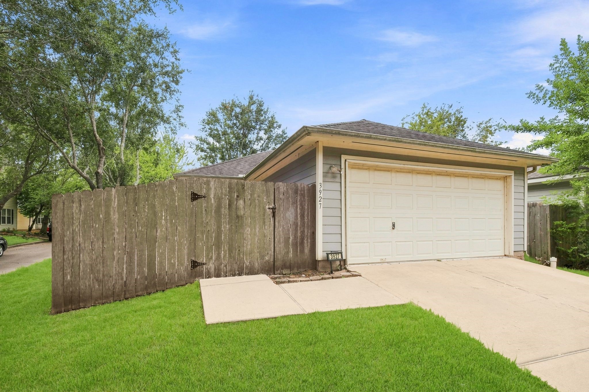 3927 Federal Lane Property Photo 37