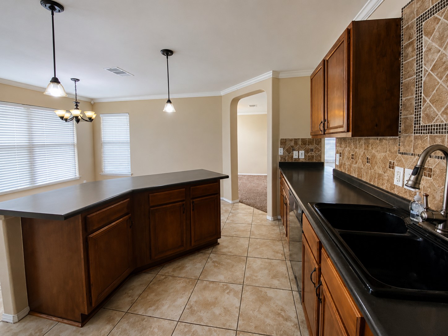 525 Eagles Nest Cove Property Photo 13