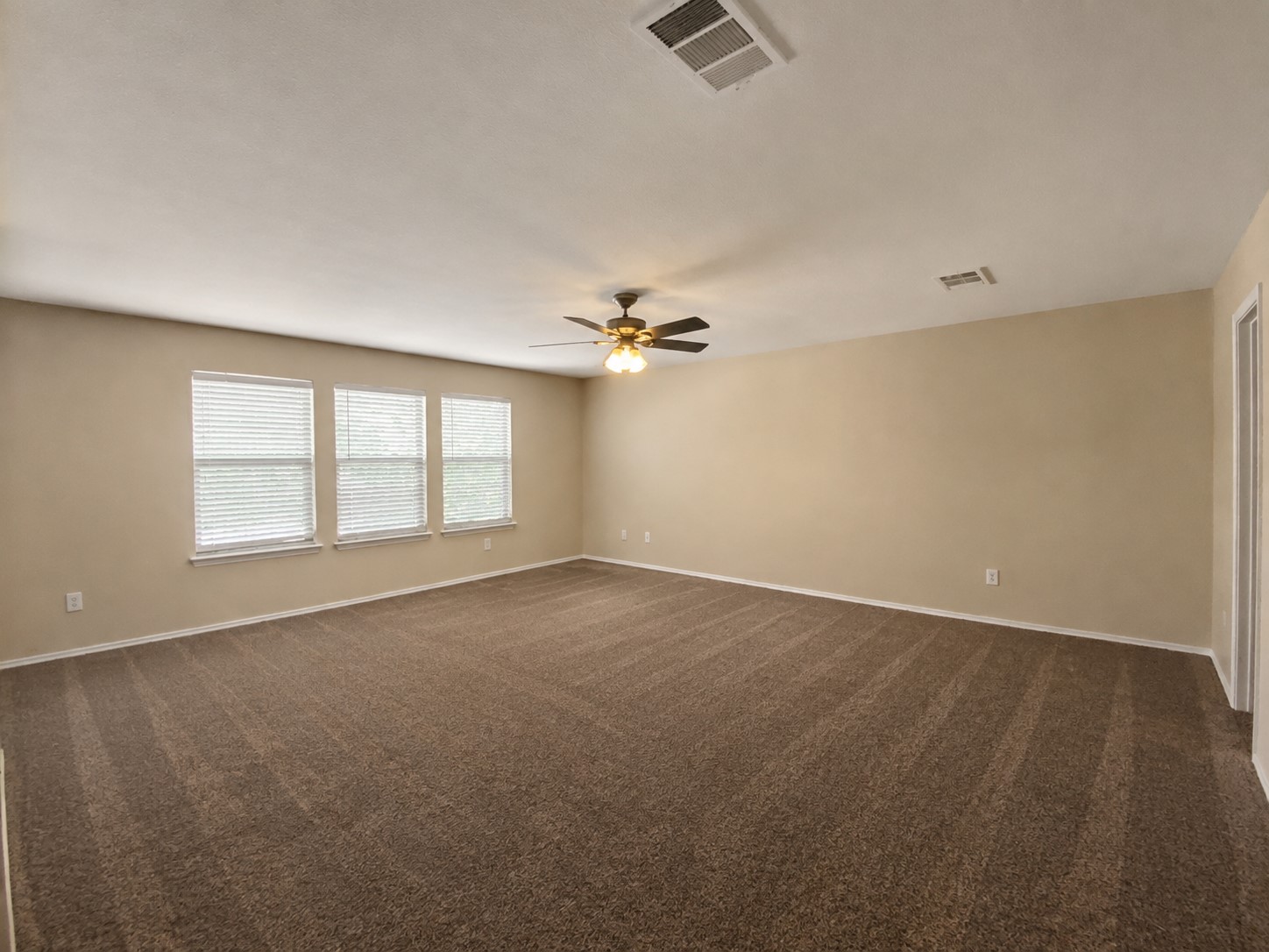 525 Eagles Nest Cove Property Photo 21