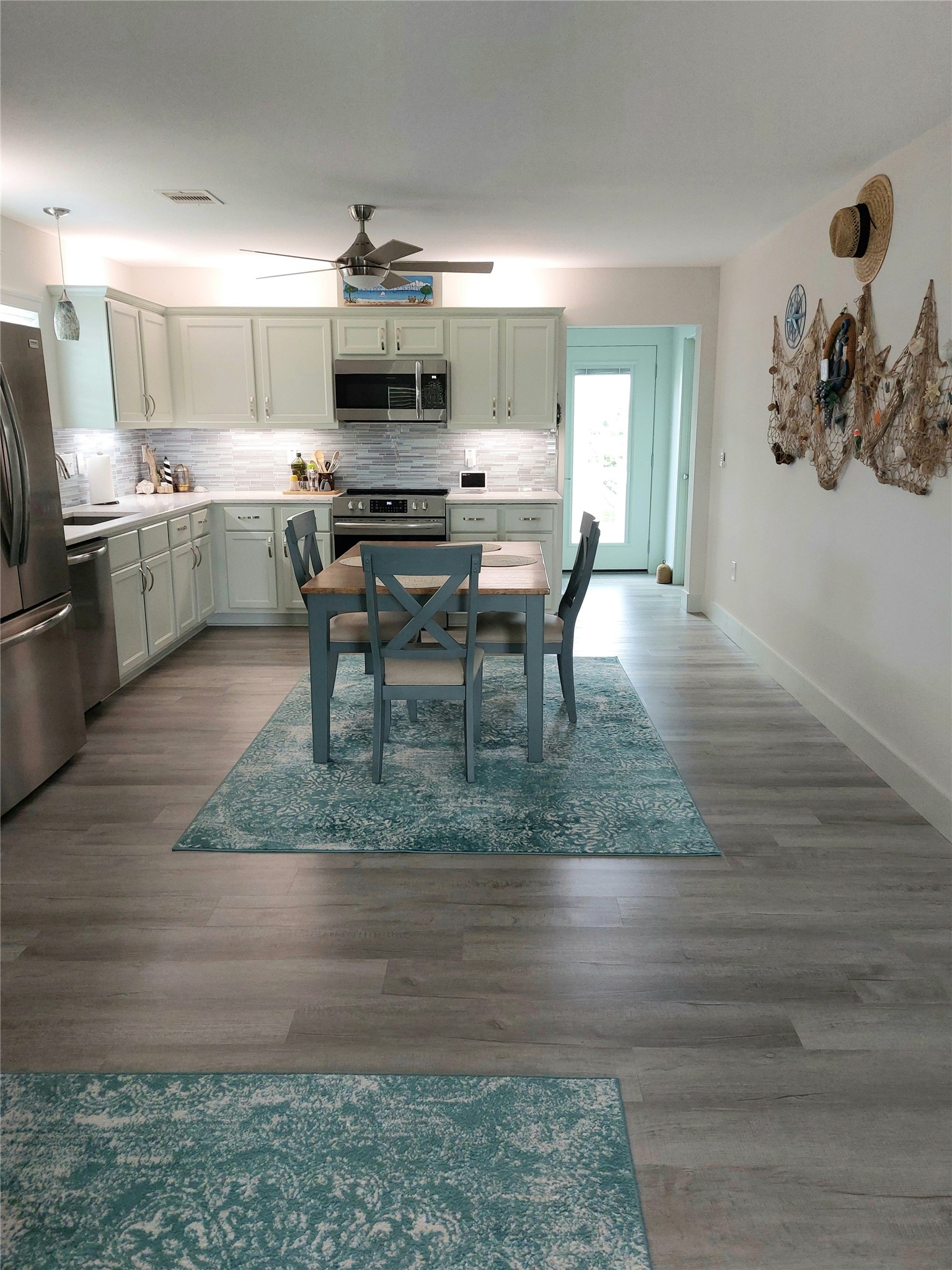 805 Nelson Avenue Property Photo 17