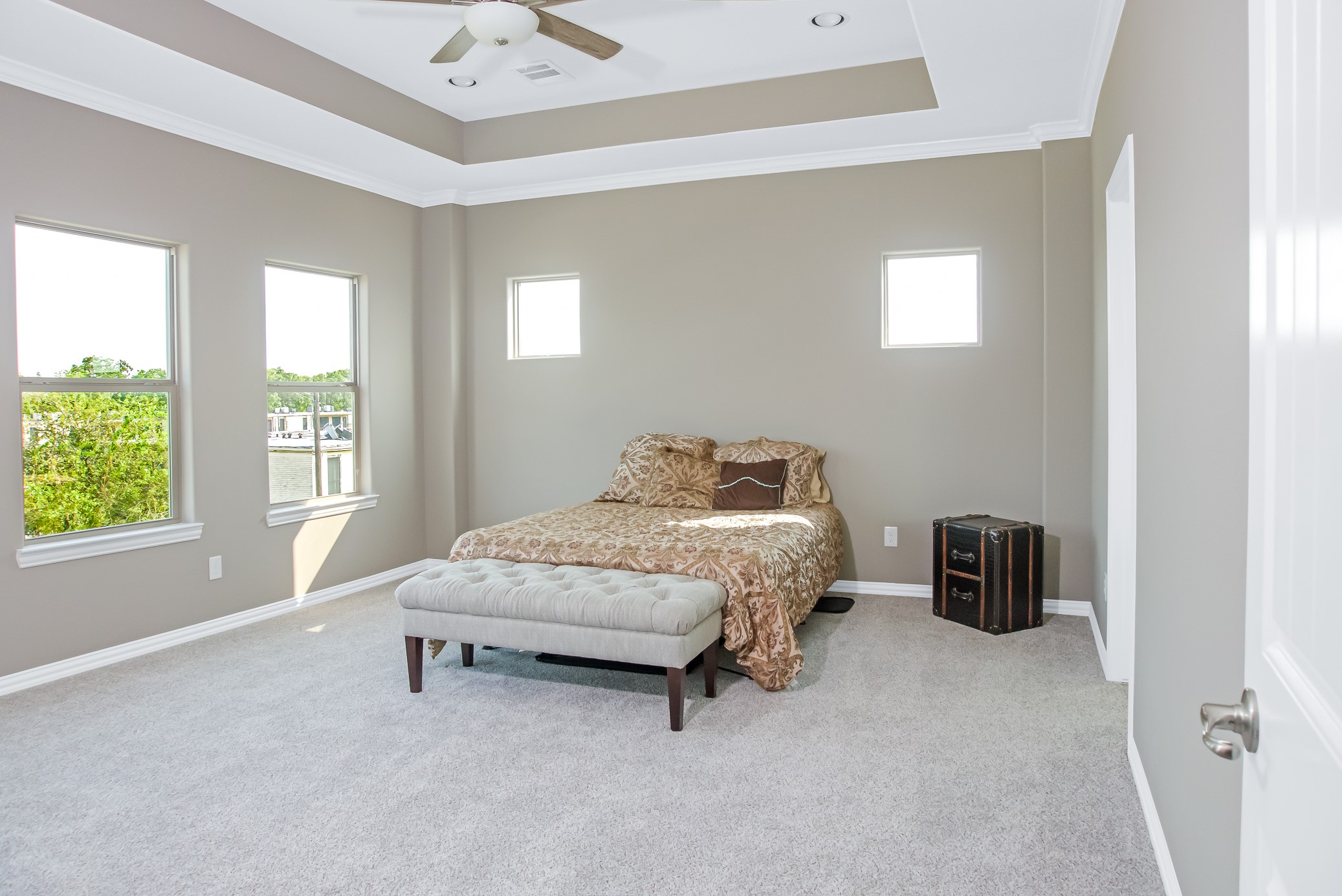 3911 Griggs Road Property Photo 3