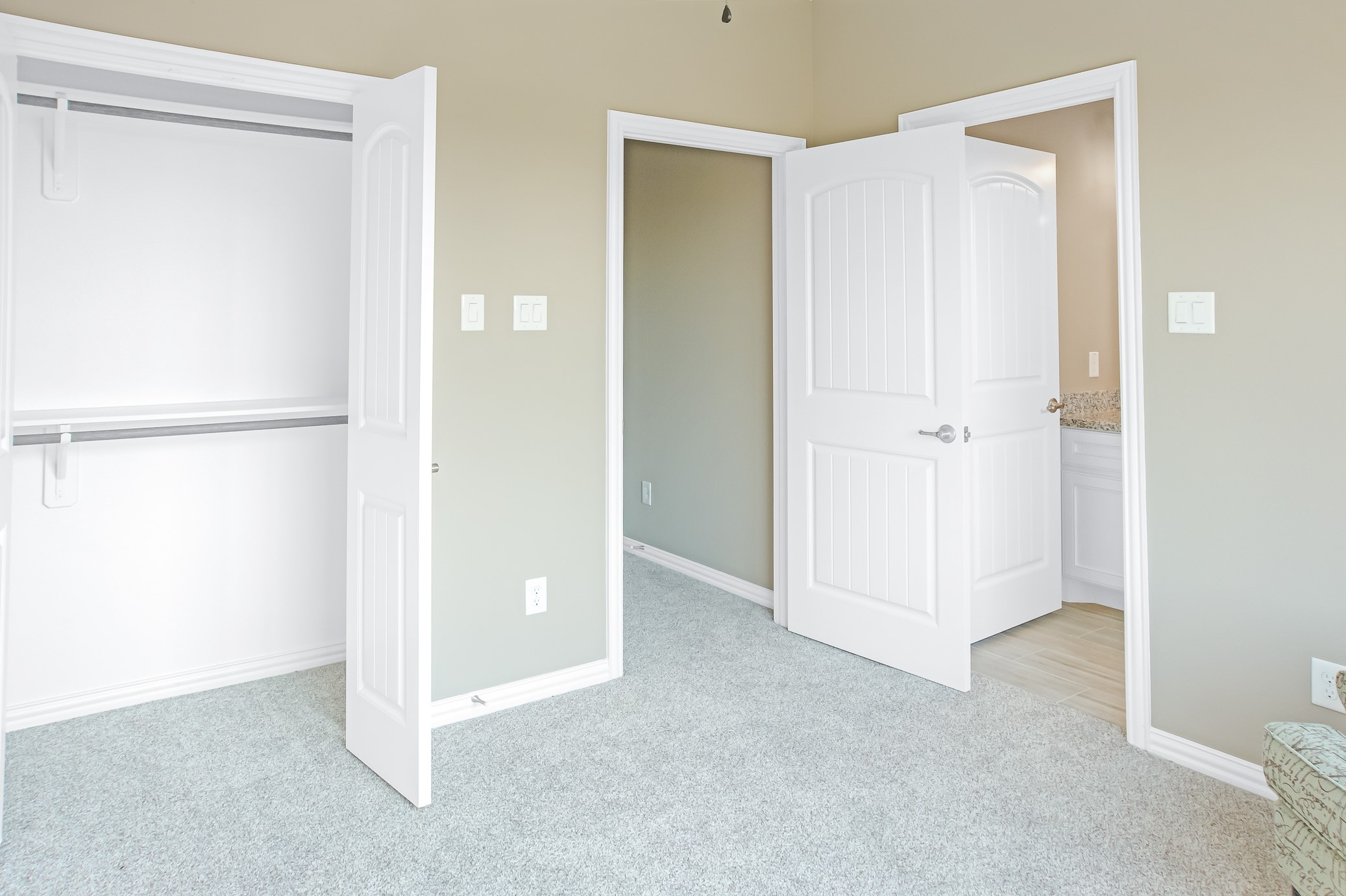 3911 Griggs Road Property Photo 19