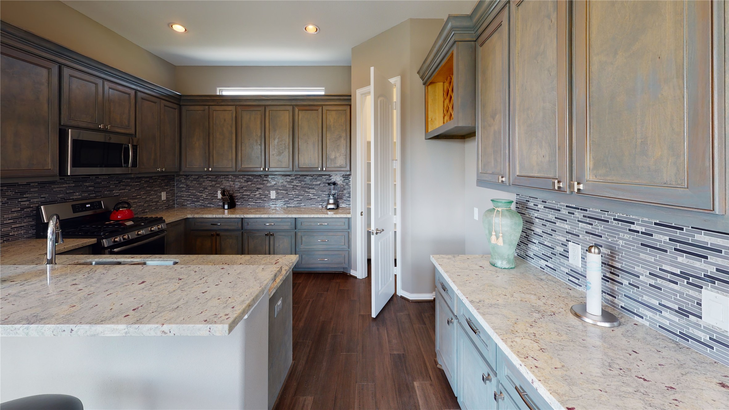 3911 Griggs Road Property Photo 35