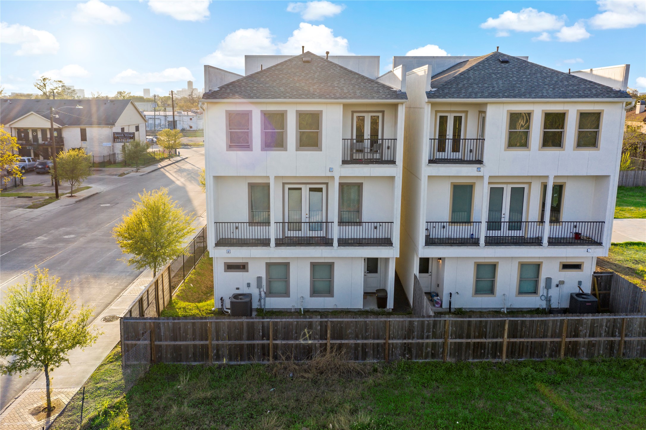 3911 Griggs Road Property Photo 41