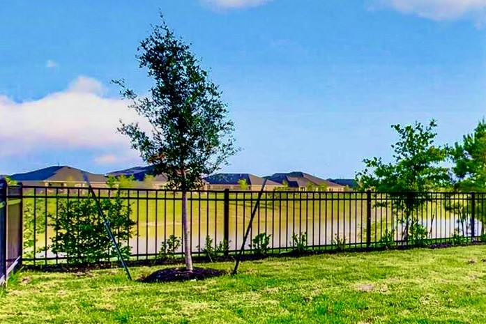 27231 Blue Pool Drive Property Photo 2