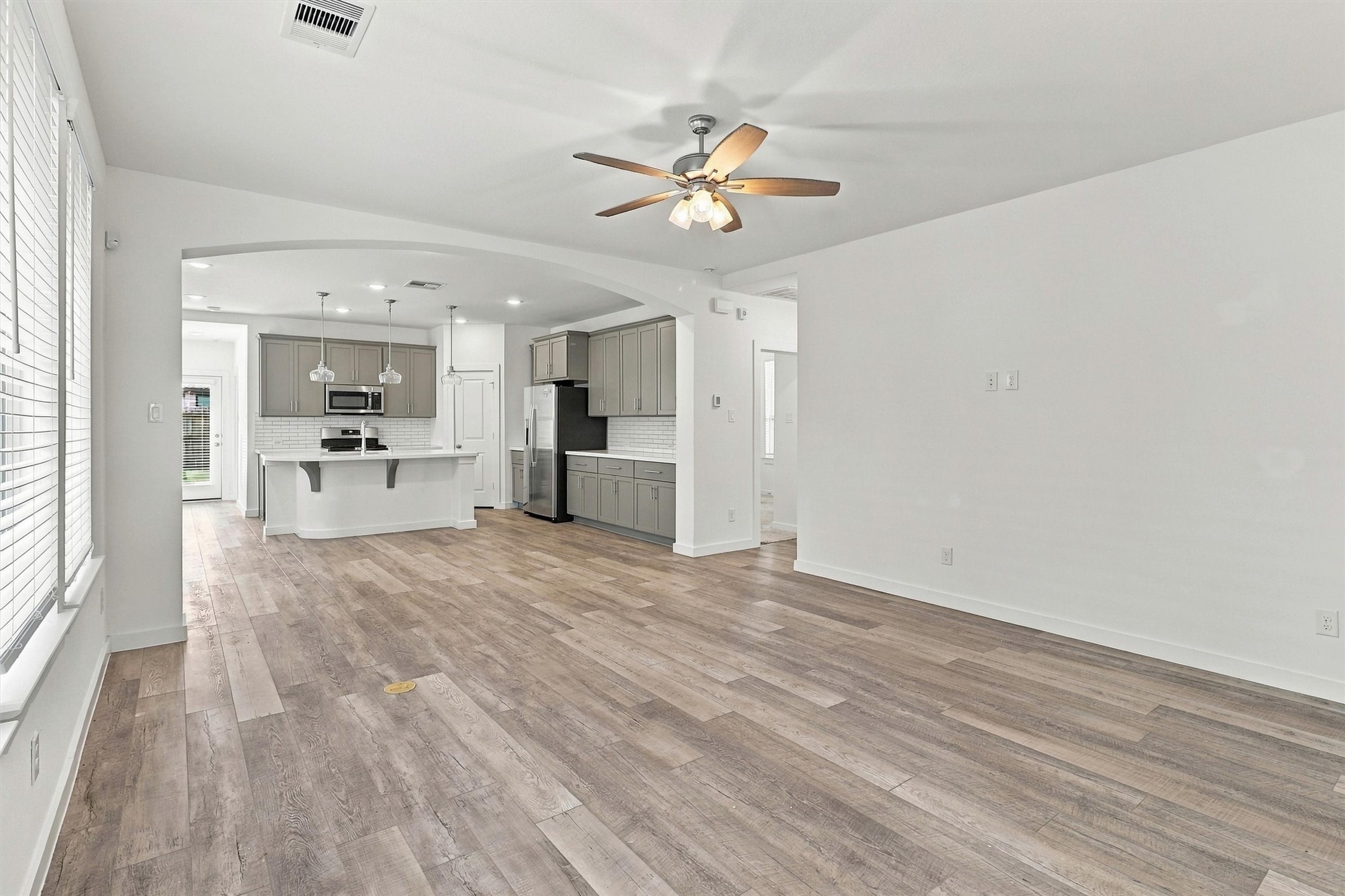 13109 Blue Flora Drive Property Photo 4