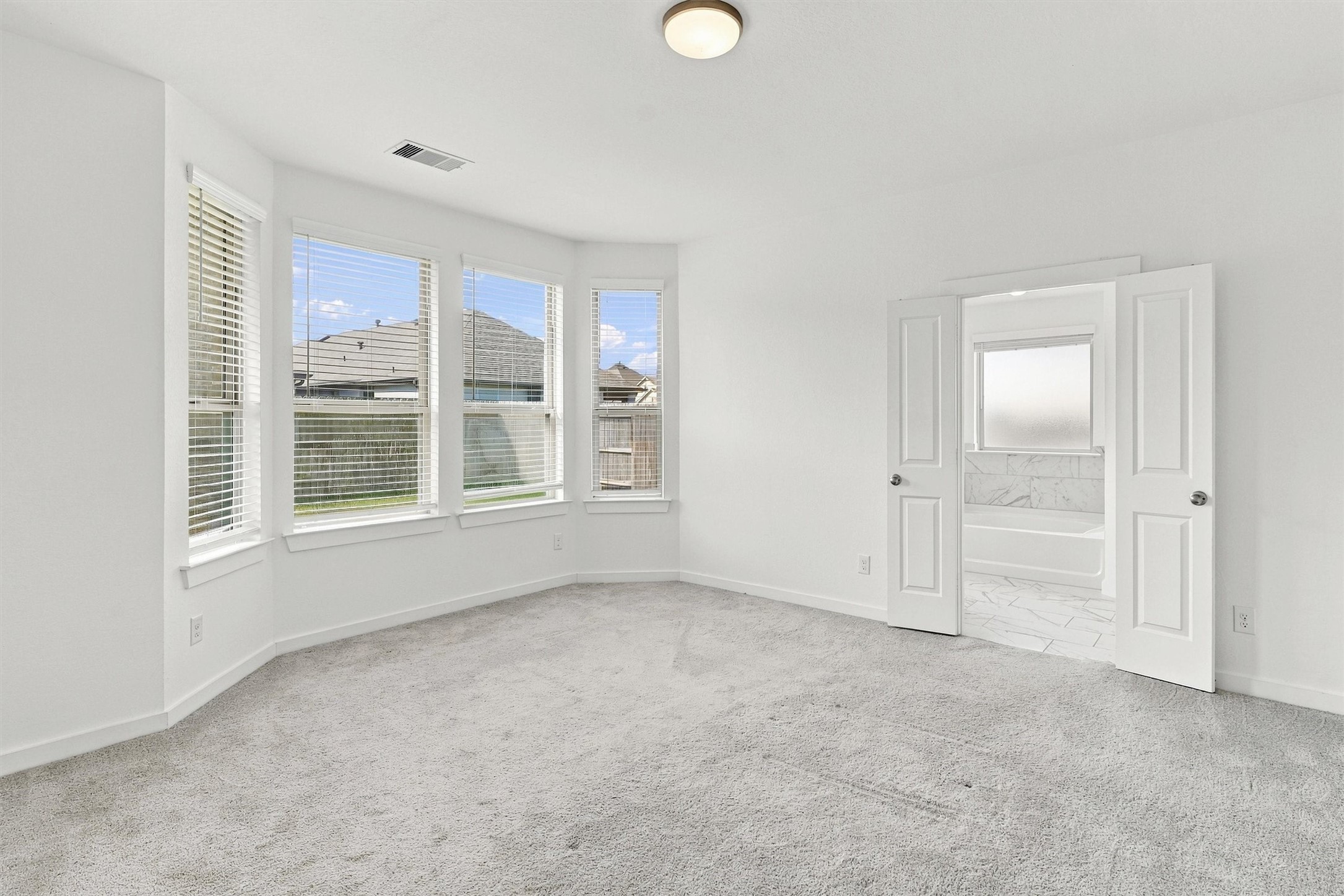 13109 Blue Flora Drive Property Photo 18