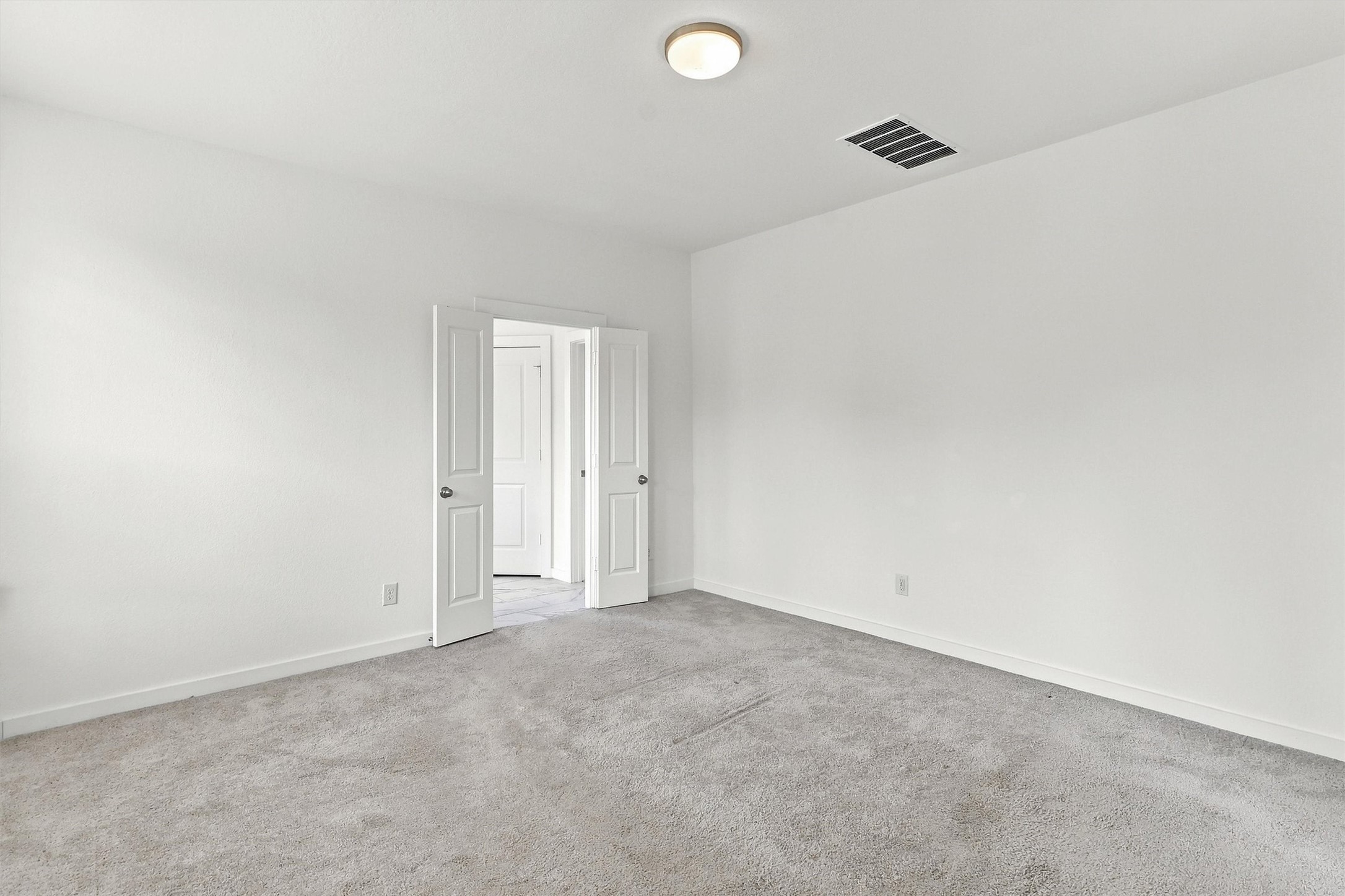 13109 Blue Flora Drive Property Photo 20