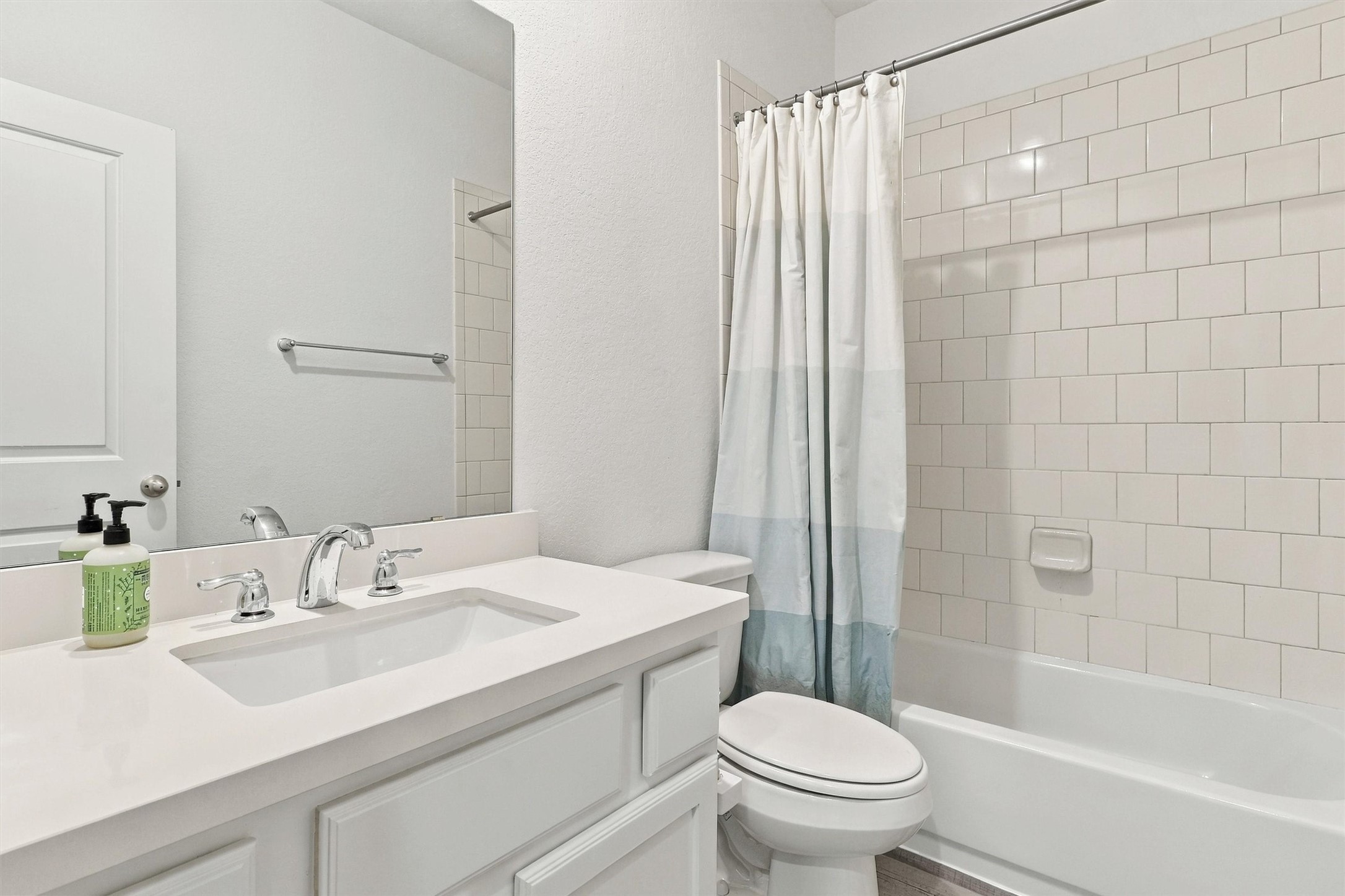 13109 Blue Flora Drive Property Photo 28