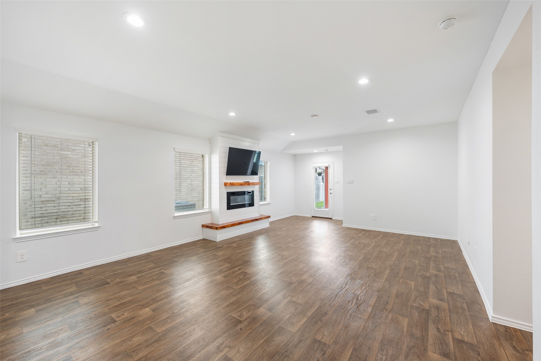 5134 Cherry Tallow Trail Property Photo 8