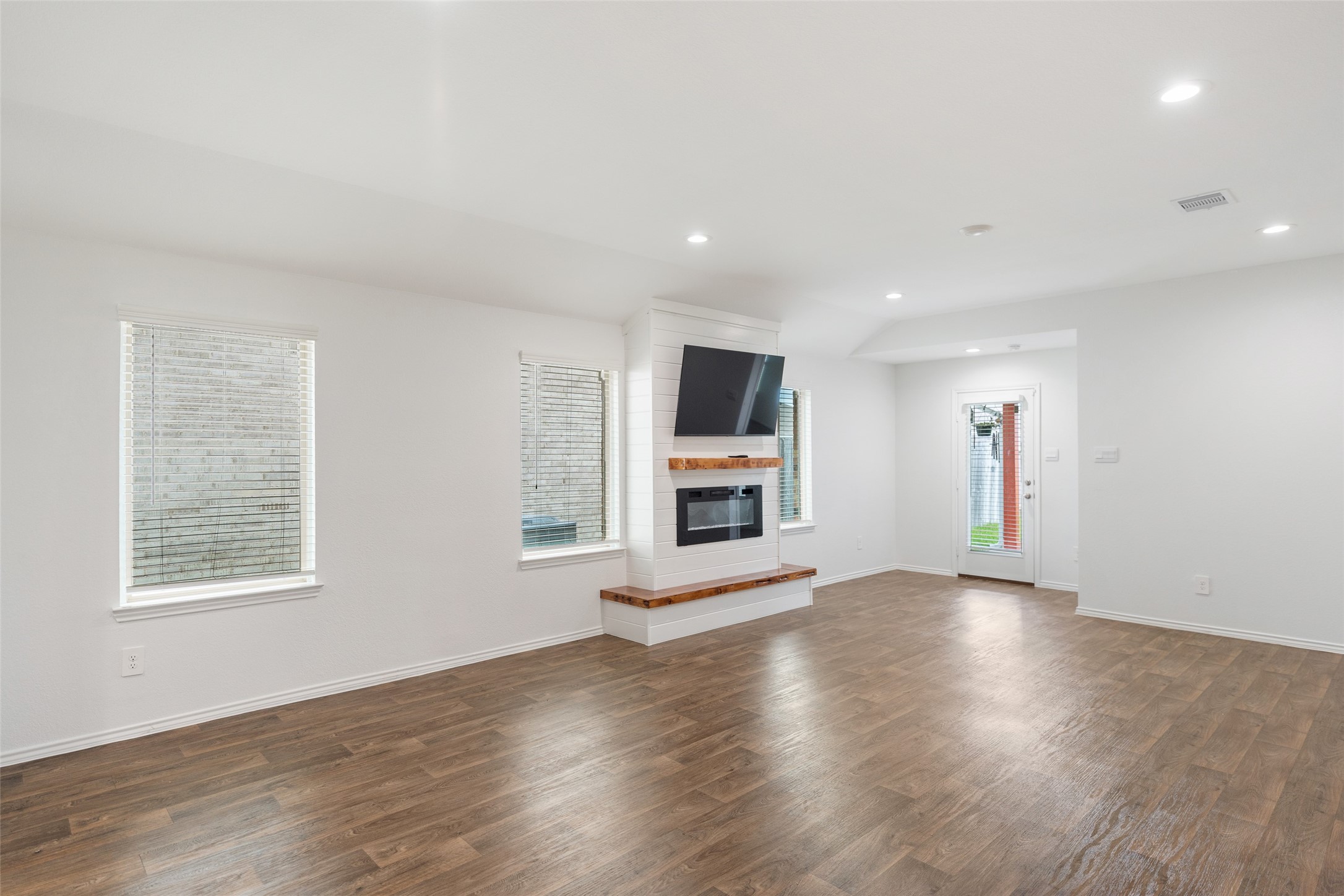 5134 Cherry Tallow Trail Property Photo 9