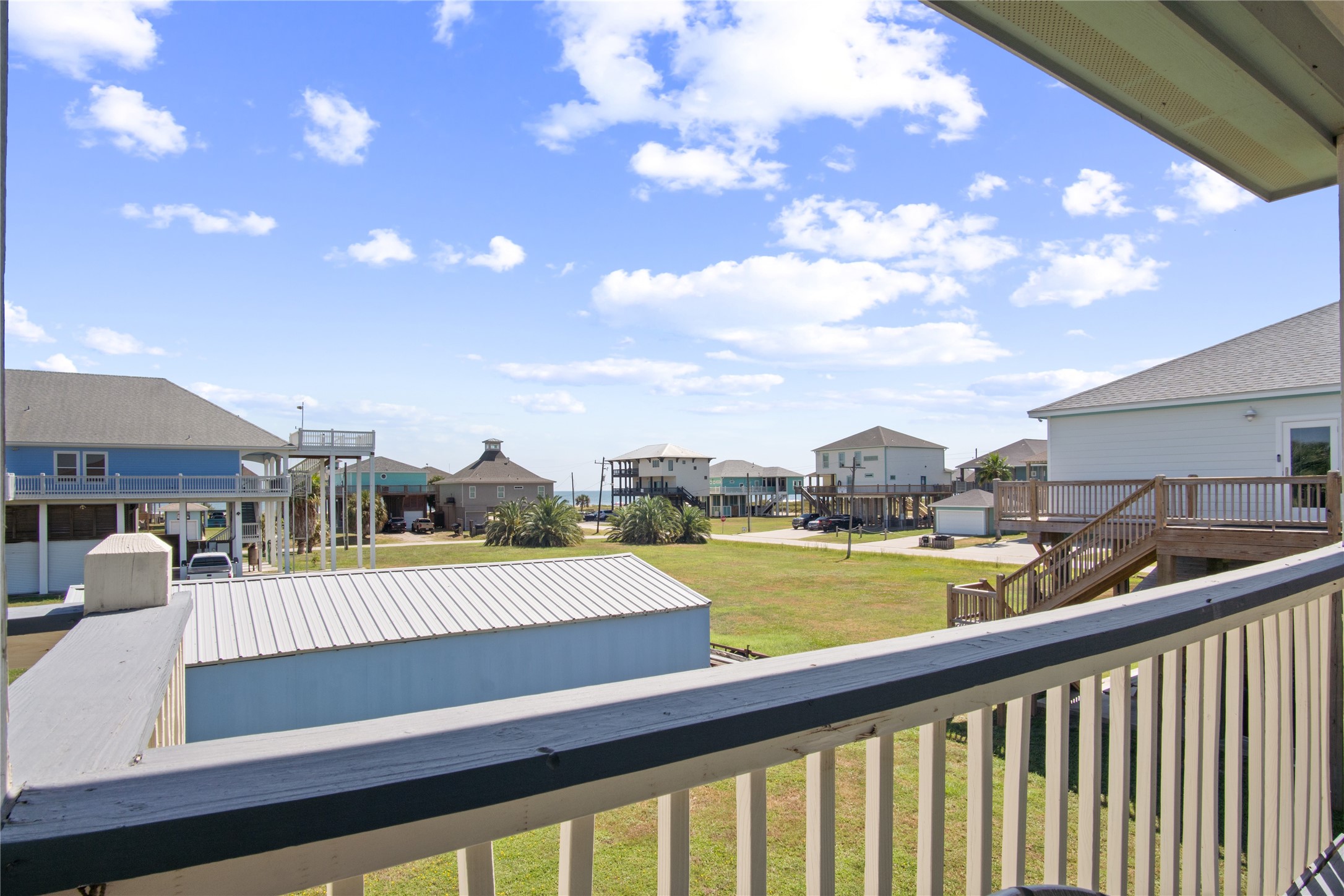 857 Gulfview Drive Property Photo 8