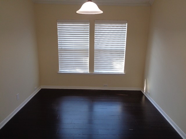 30034 Saw Oaks Drive Property Photo 15