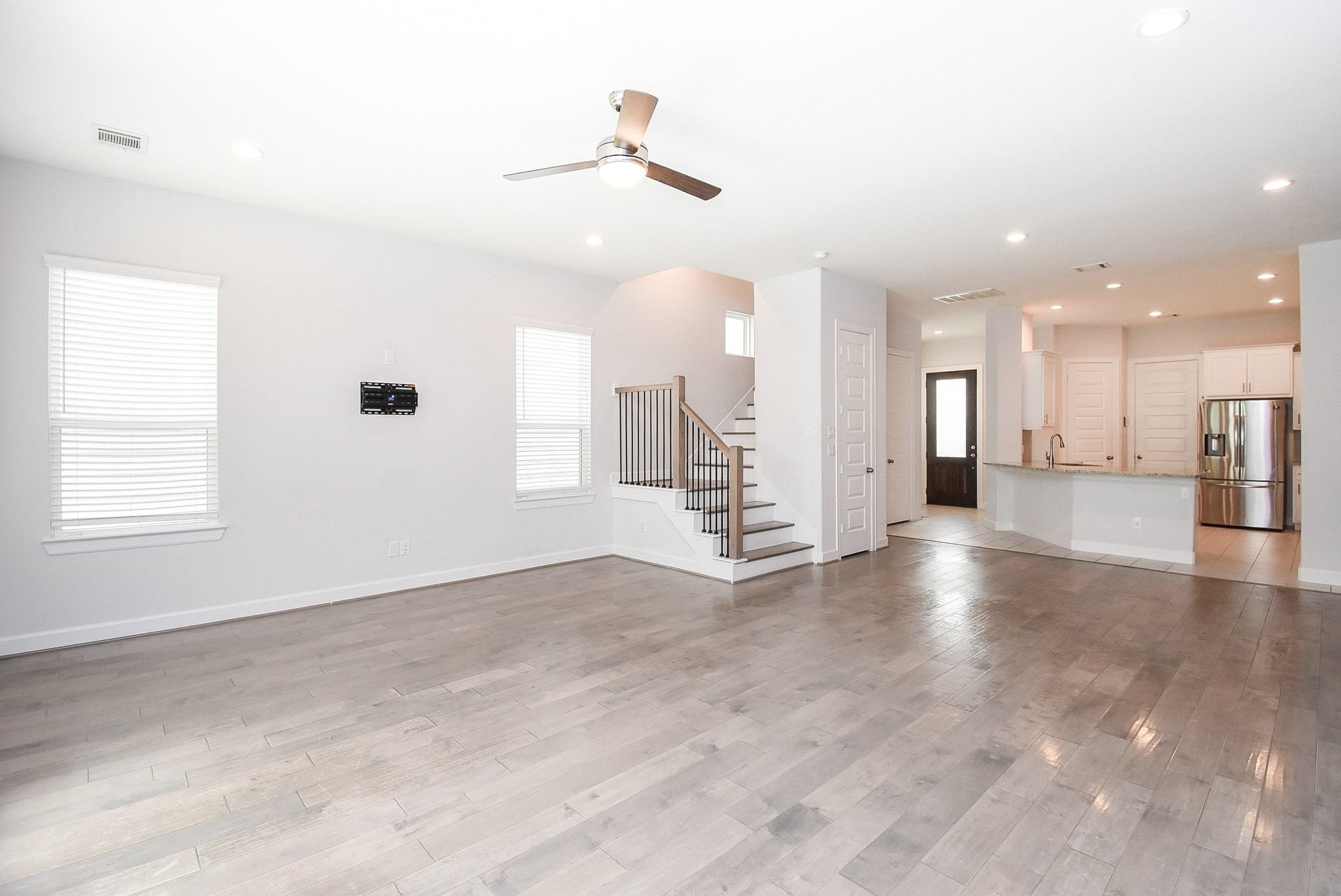 1122 Live Oak Street Property Photo 10