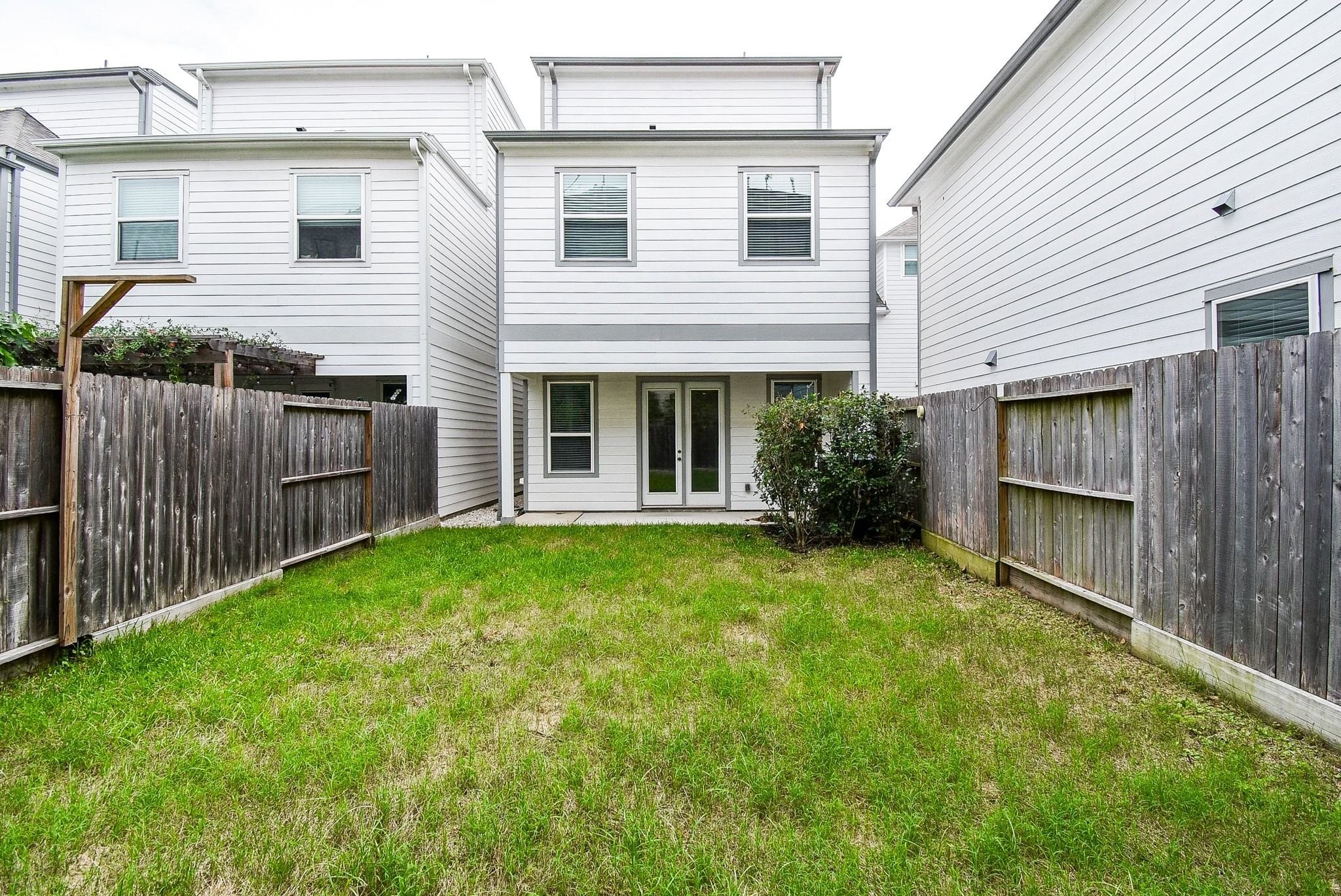 1122 Live Oak Street Property Photo 33