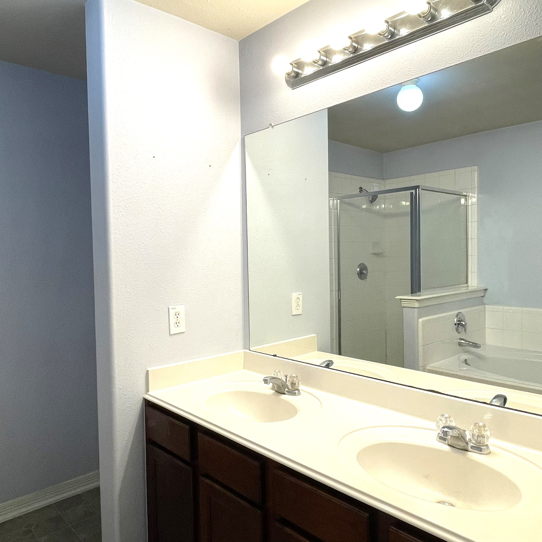 22026 Westerpine Lane Property Photo 8