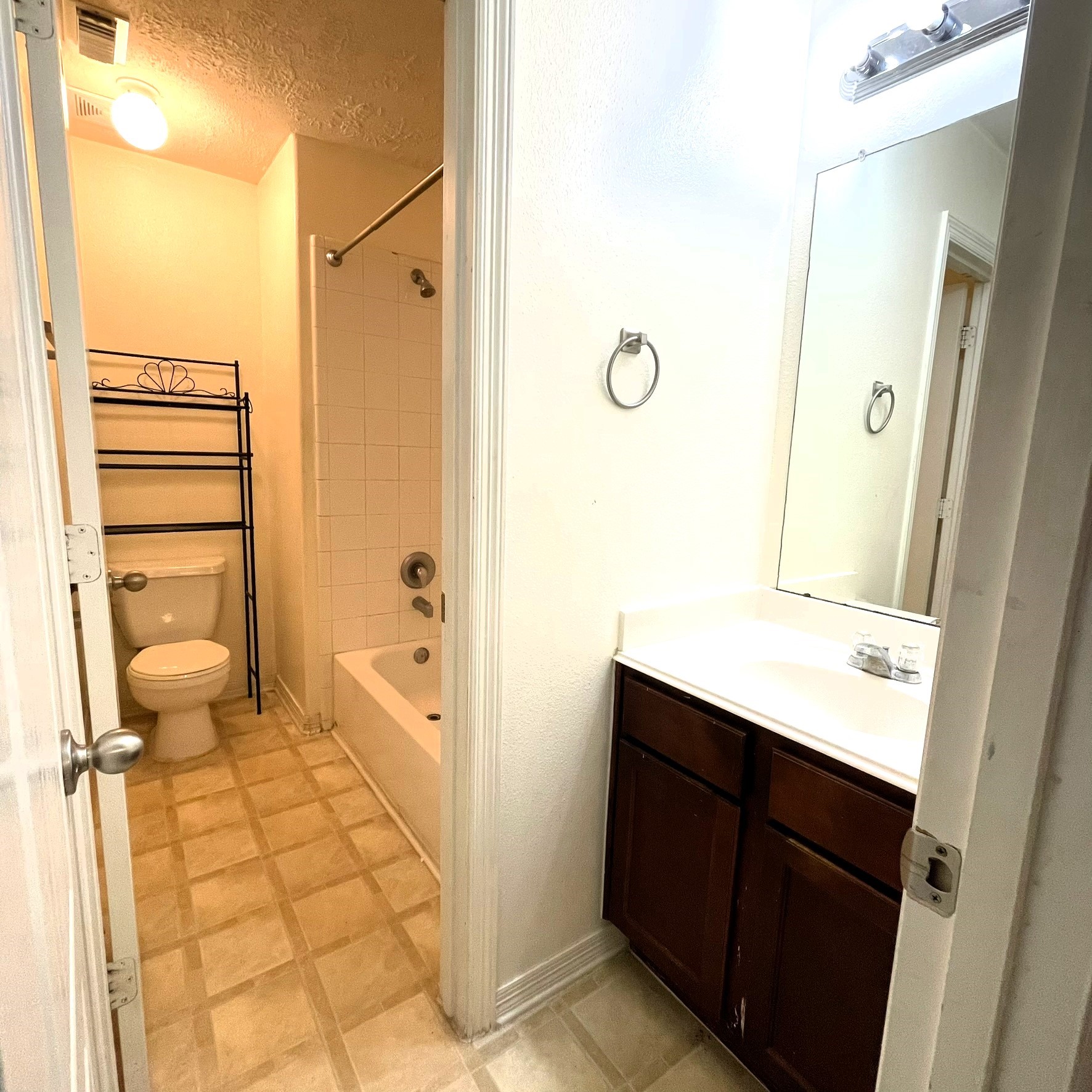 22026 Westerpine Lane Property Photo 13
