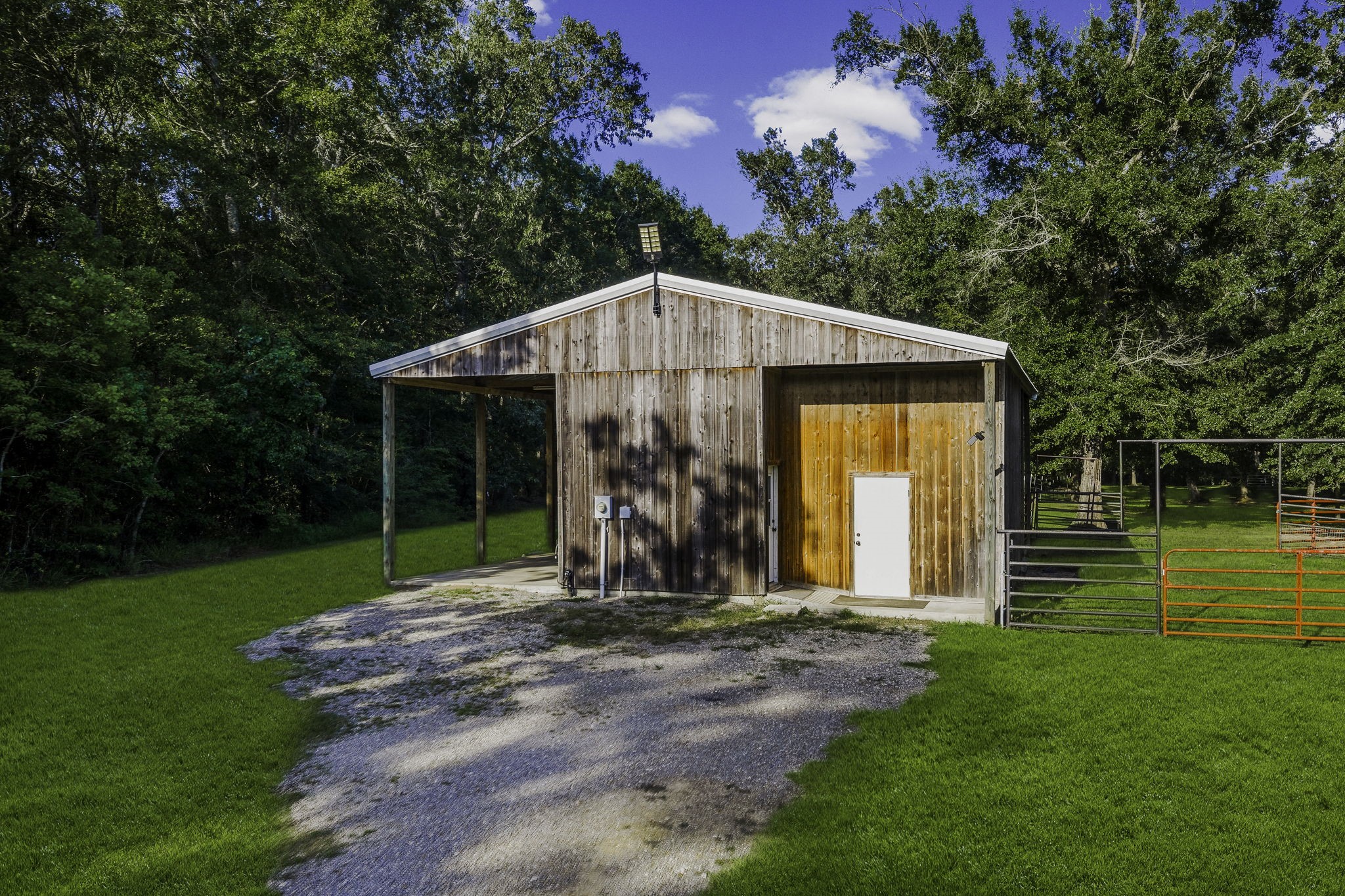 1109 Soda Loop E Property Photo 10