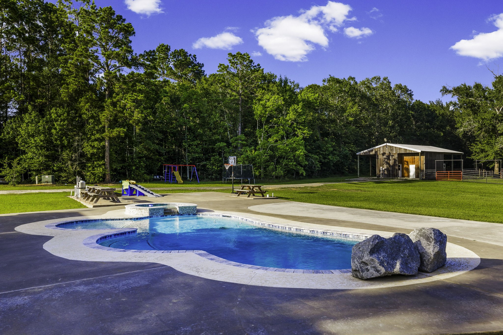 1109 Soda Loop E Property Photo 12