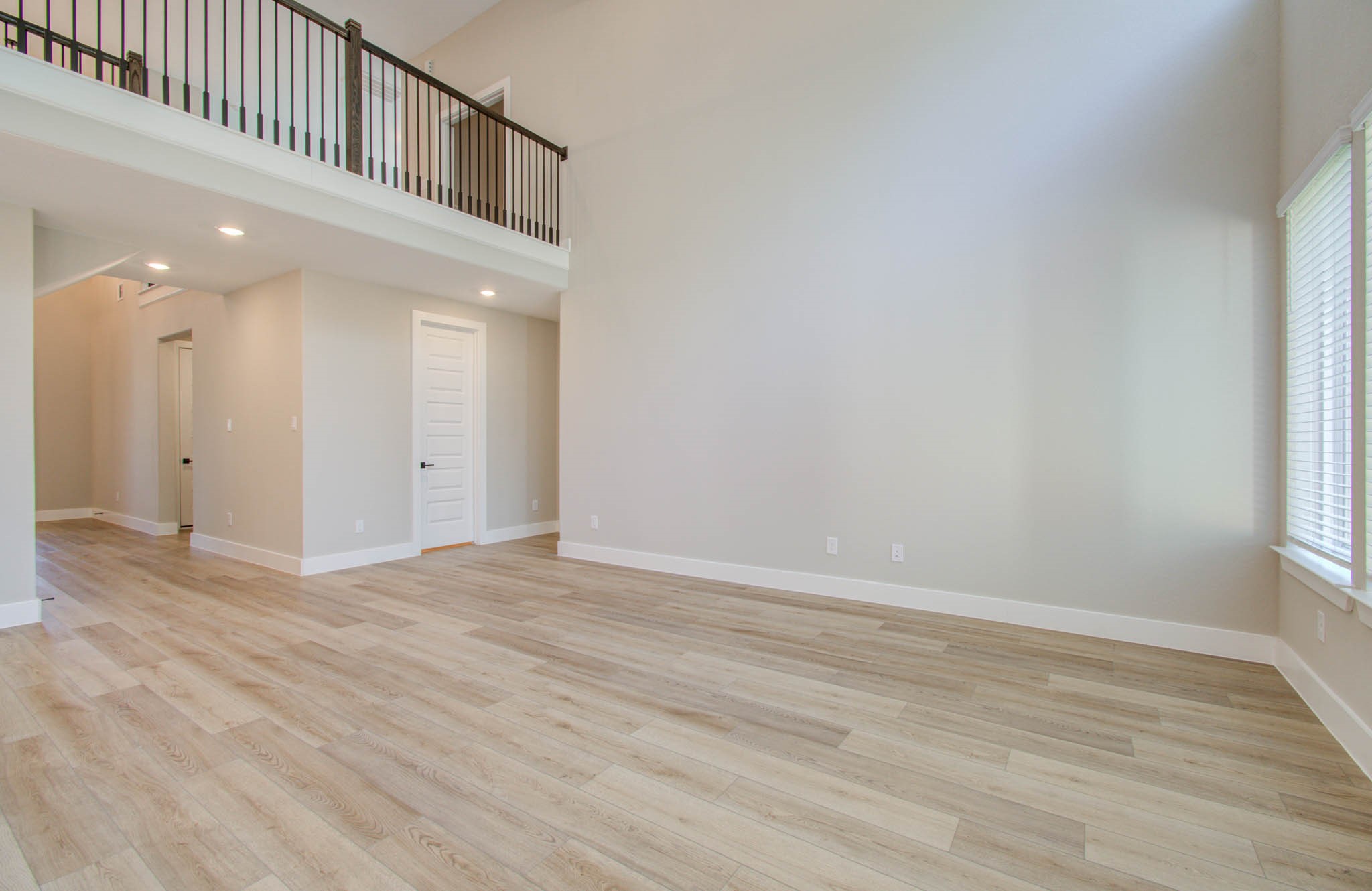 9950 Wild Indigo Circle Property Photo 13