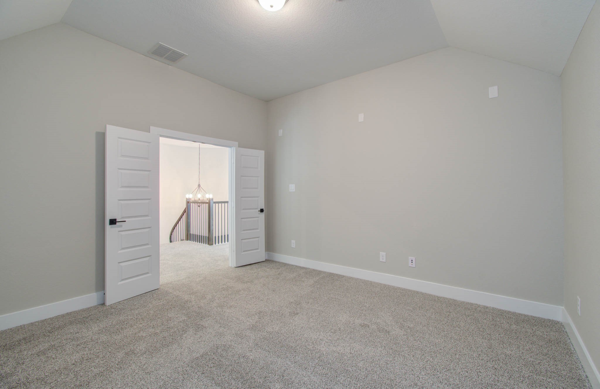 9950 Wild Indigo Circle Property Photo 30