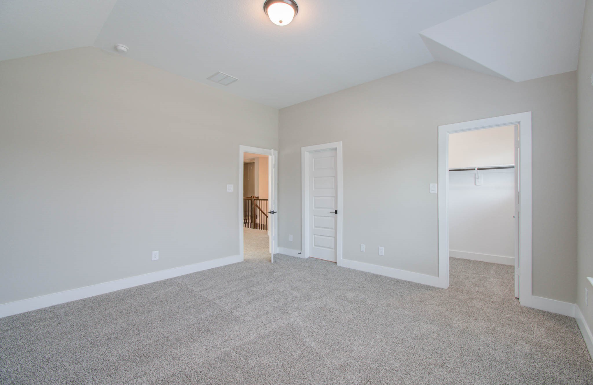 9950 Wild Indigo Circle Property Photo 34