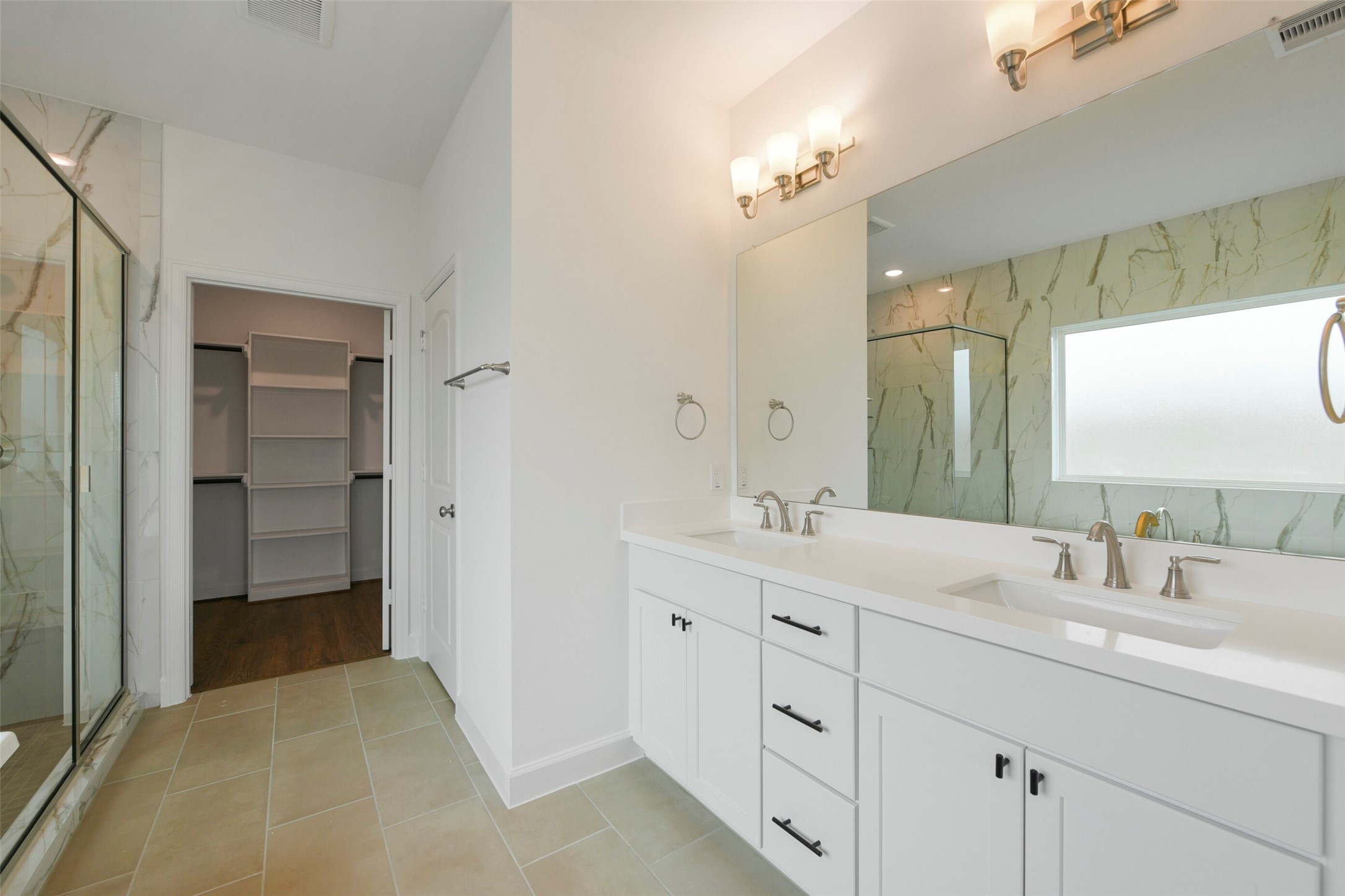 2511 S Houston Avenue Property Photo 25