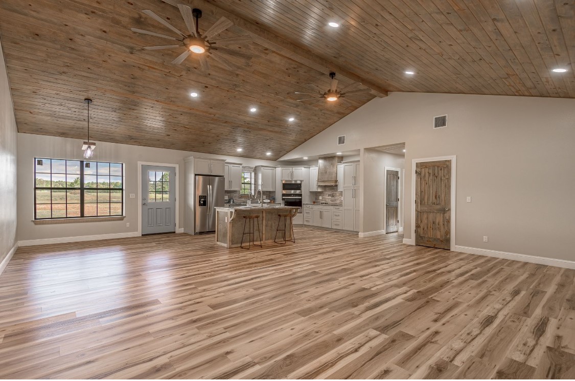 5056 Fm 358 Property Photo 3