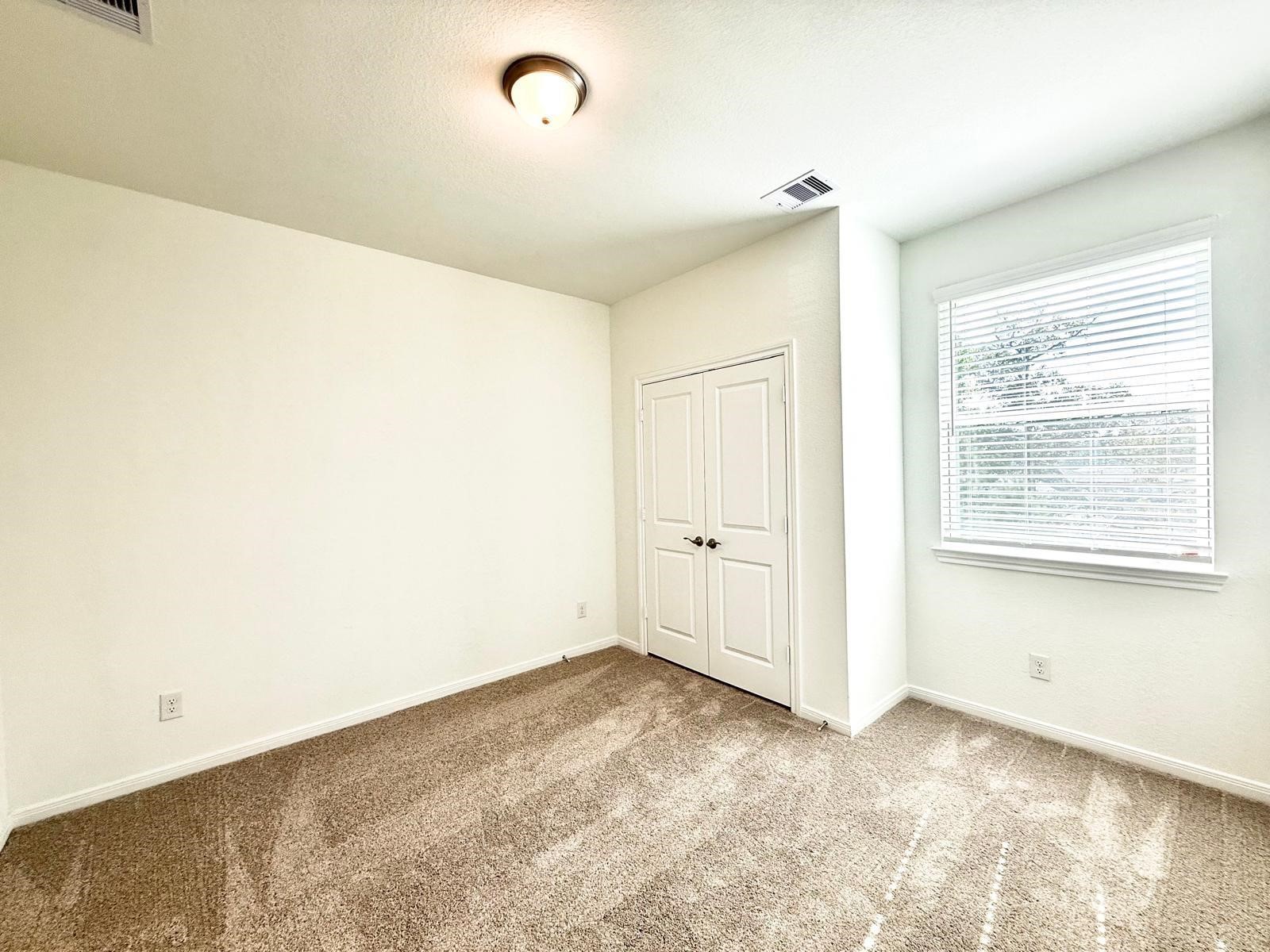 155 W Coralburst Loop Property Photo 7