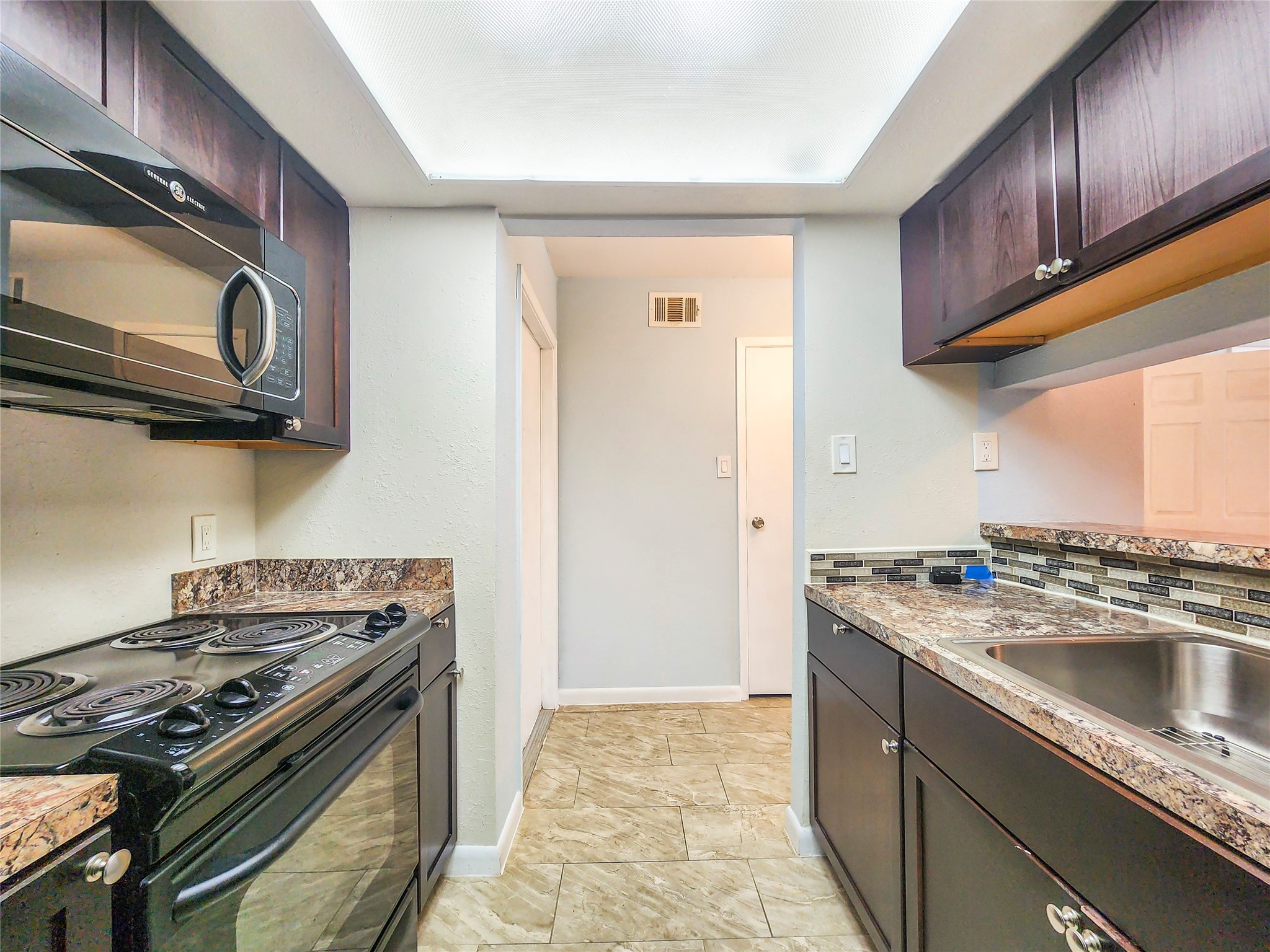 2820 S Bartell Drive 1 Property Photo 4