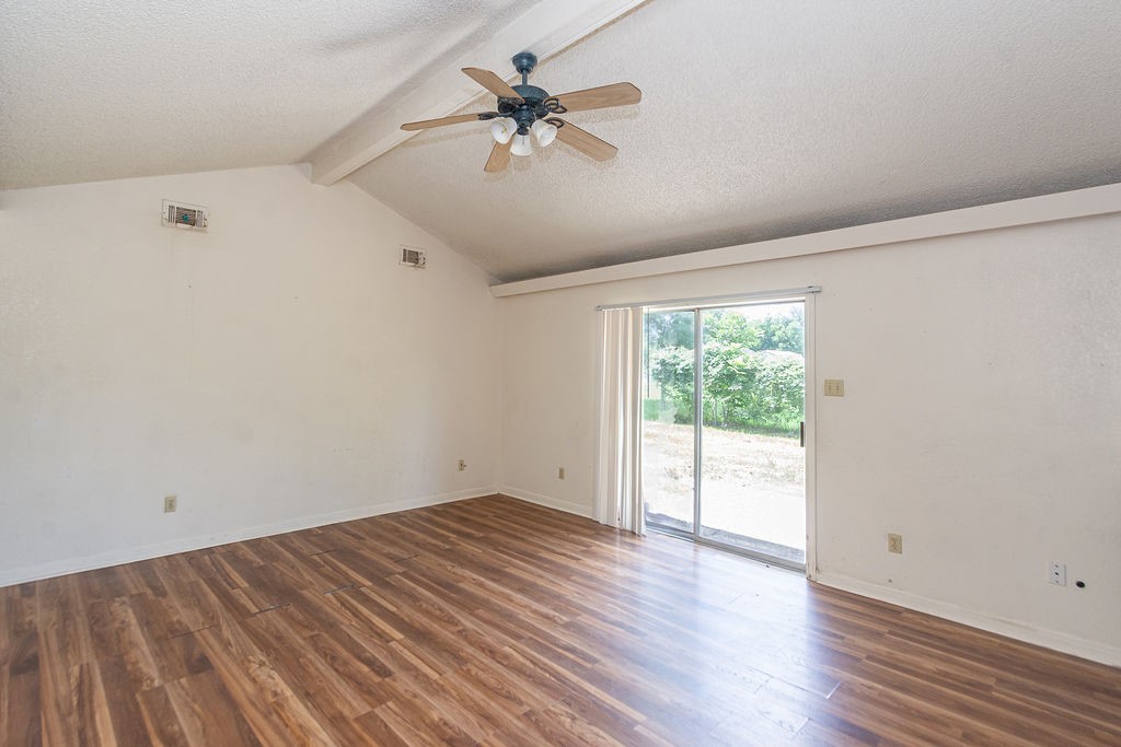 8111 Dellanera Drive Property Photo 5