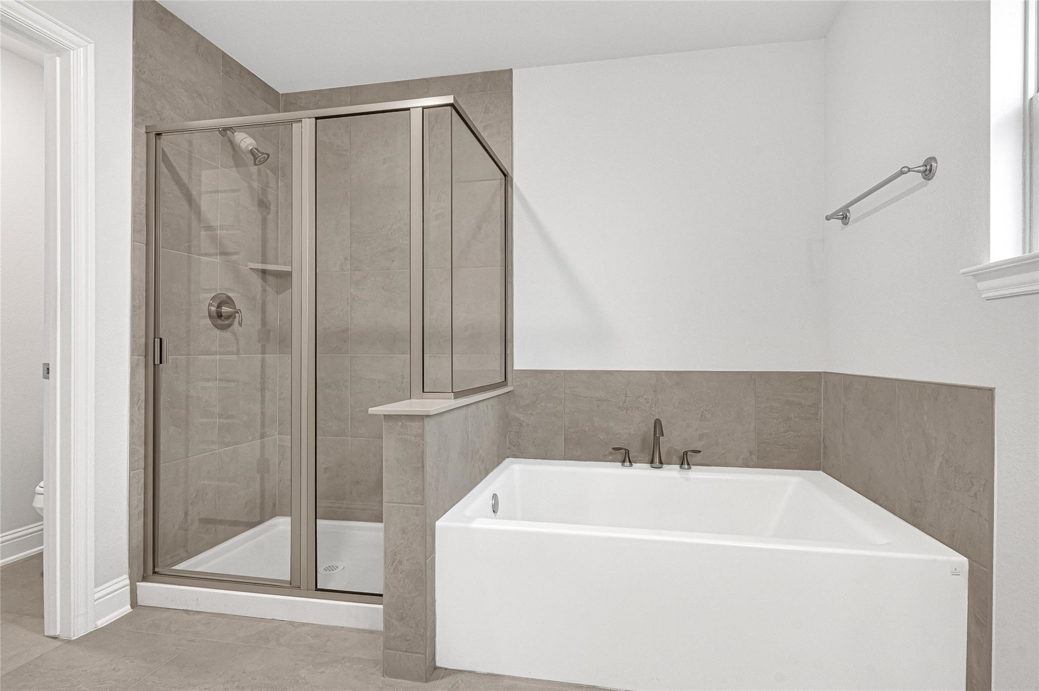 22211 Senoma Ridge Drive Property Photo 9