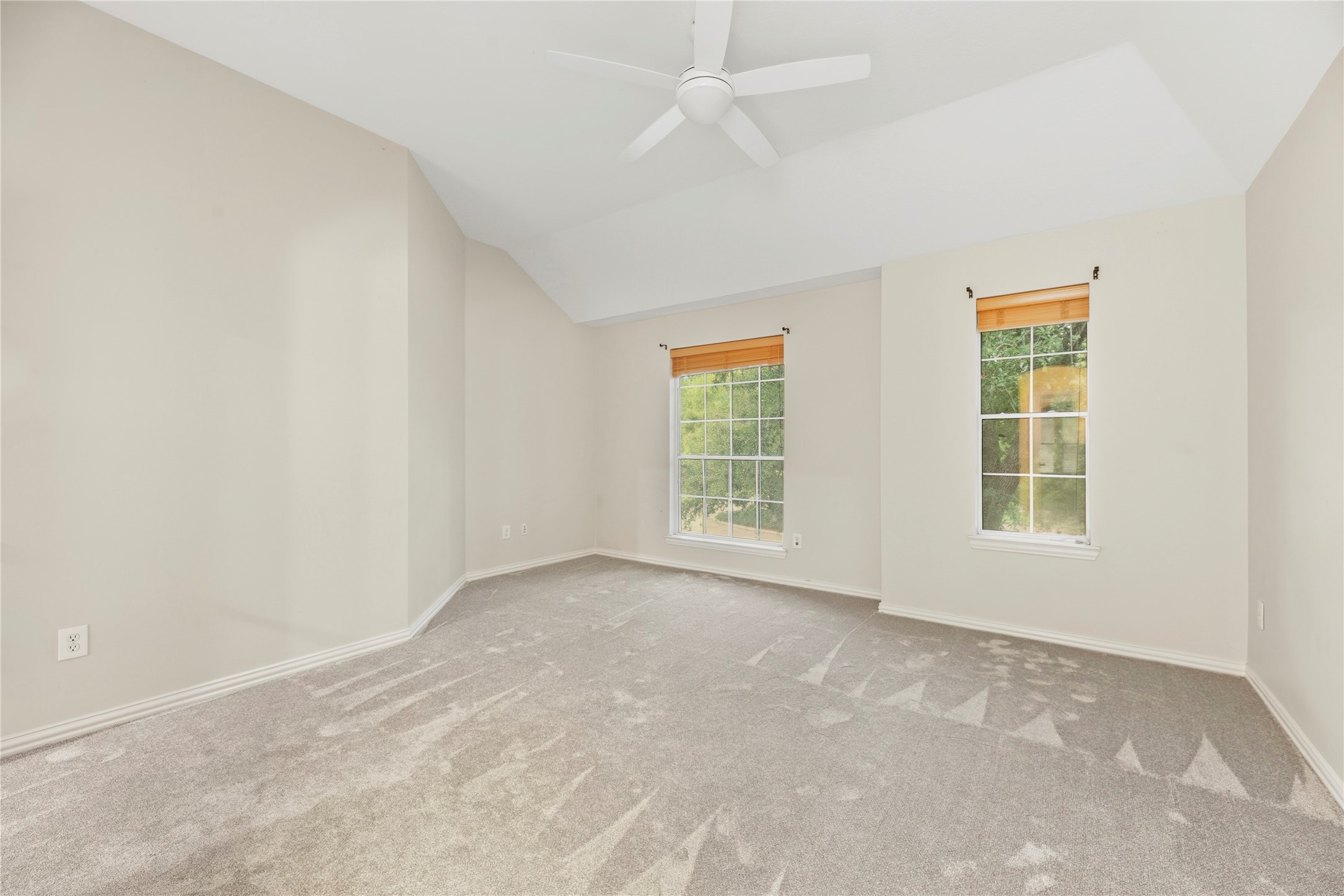 9227 N Fitzgerald Way Property Photo 35
