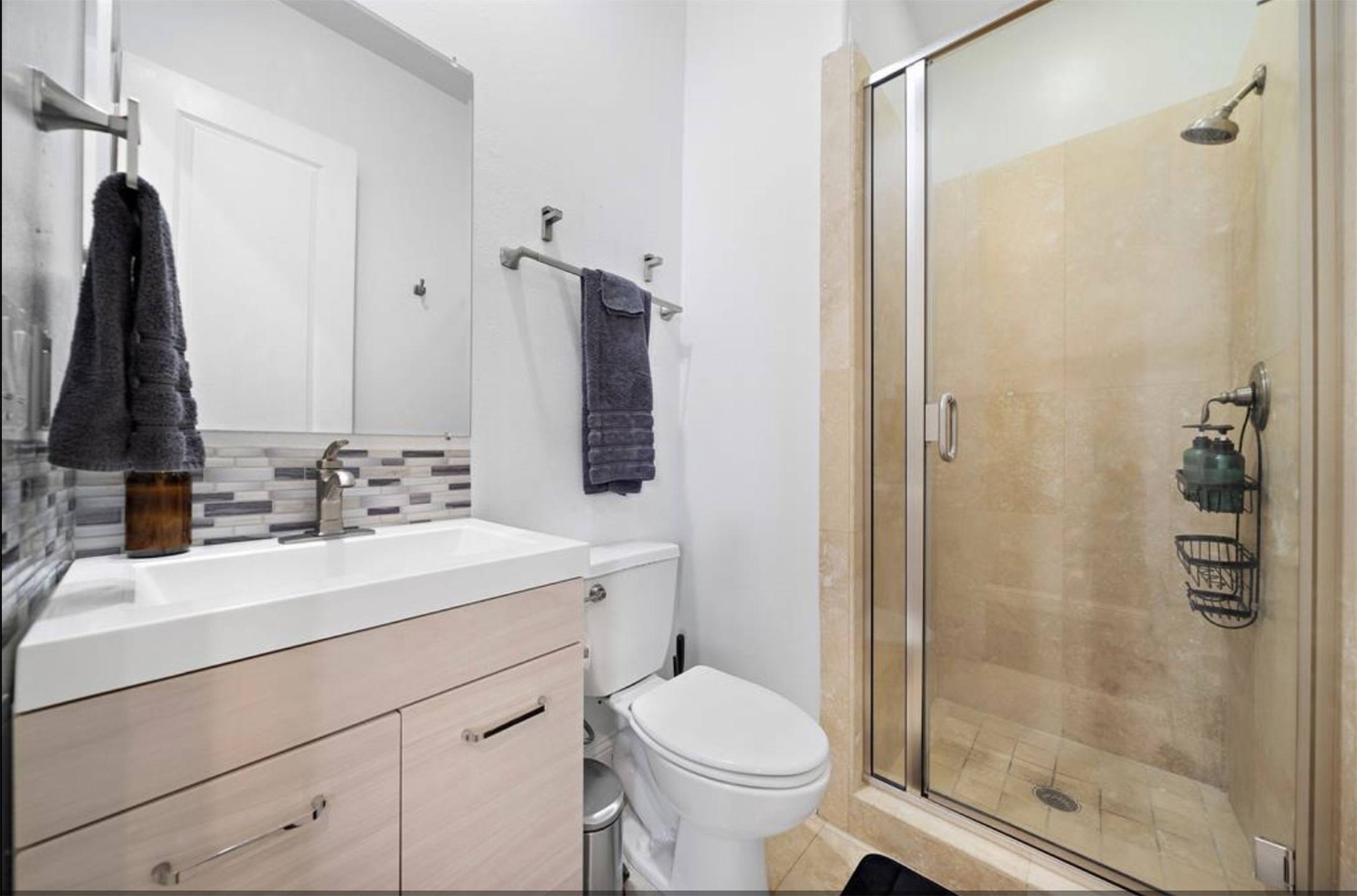 2512 Leeland Street Property Photo 21