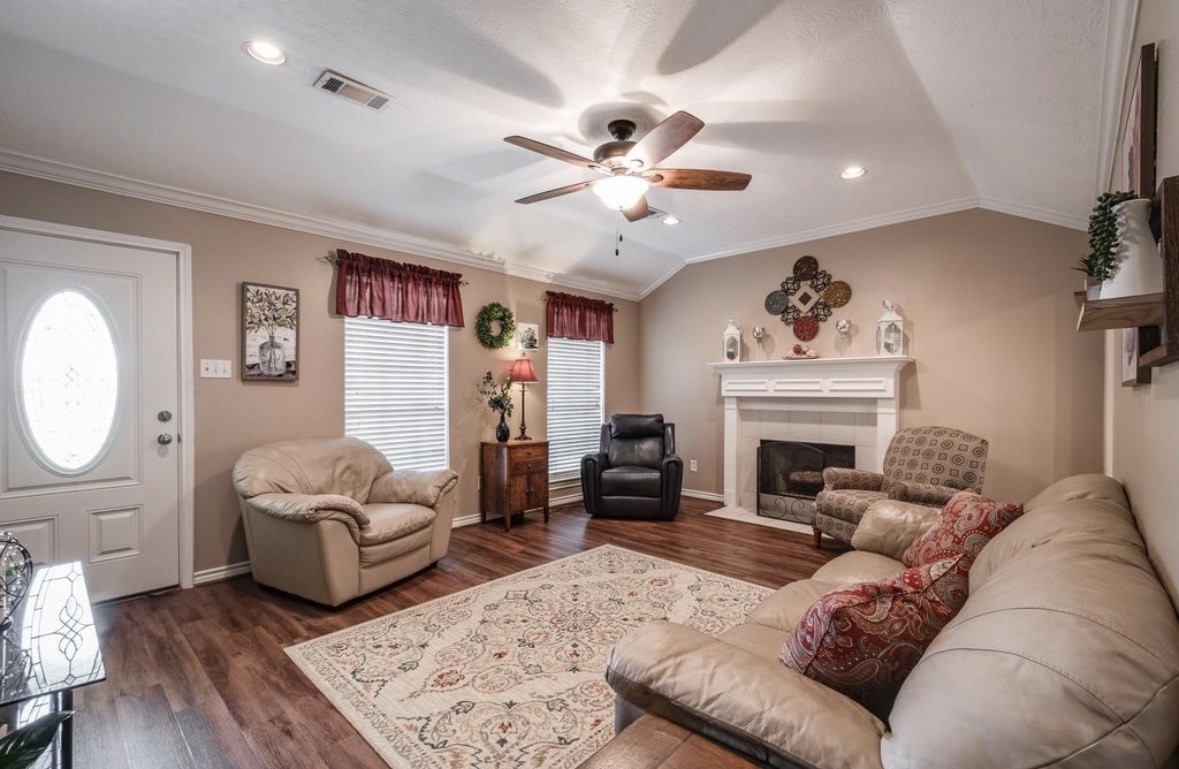 1311 Alpha Lane Property Photo 4