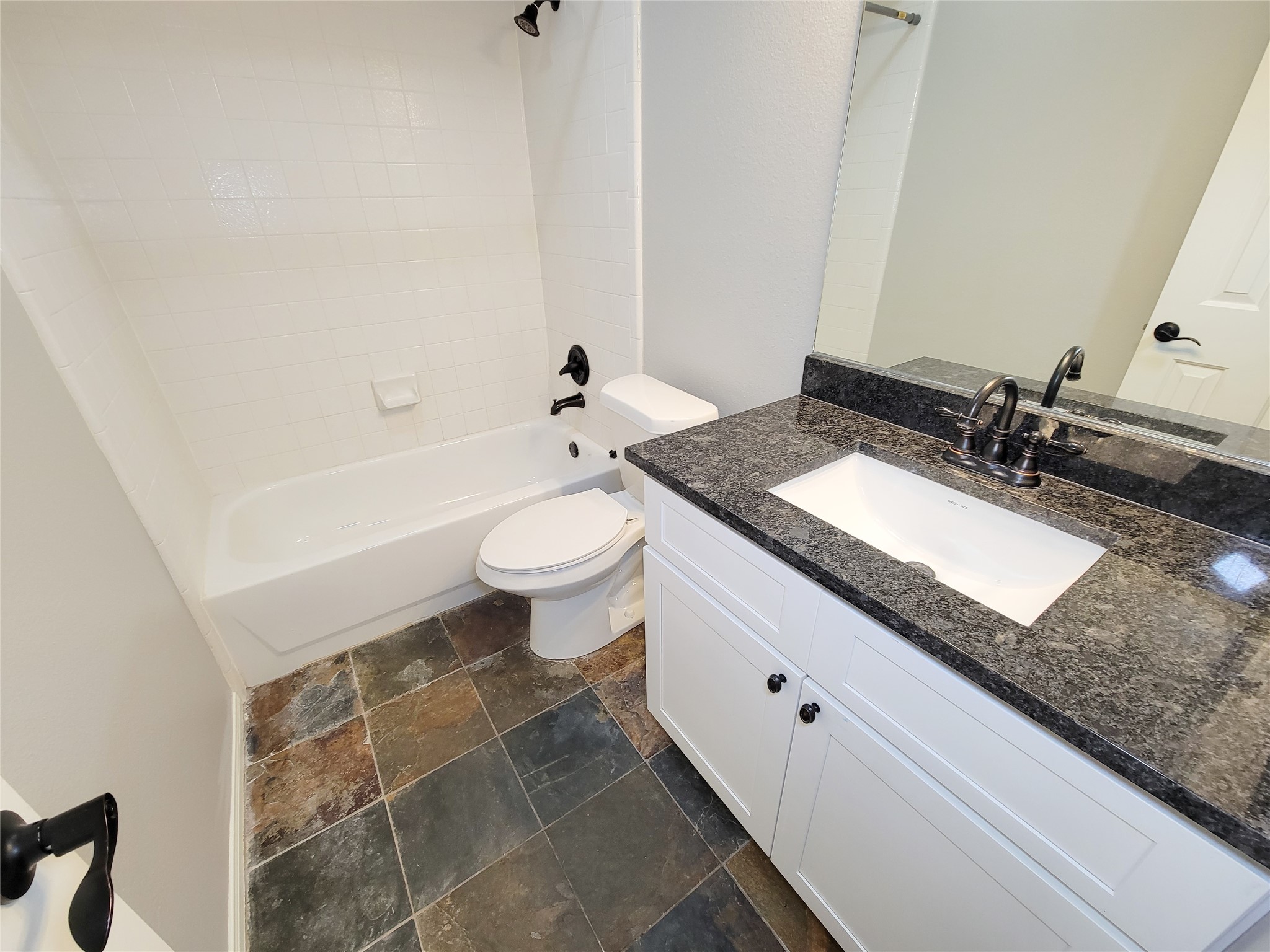 18214 Arbormont Drive Property Photo 30