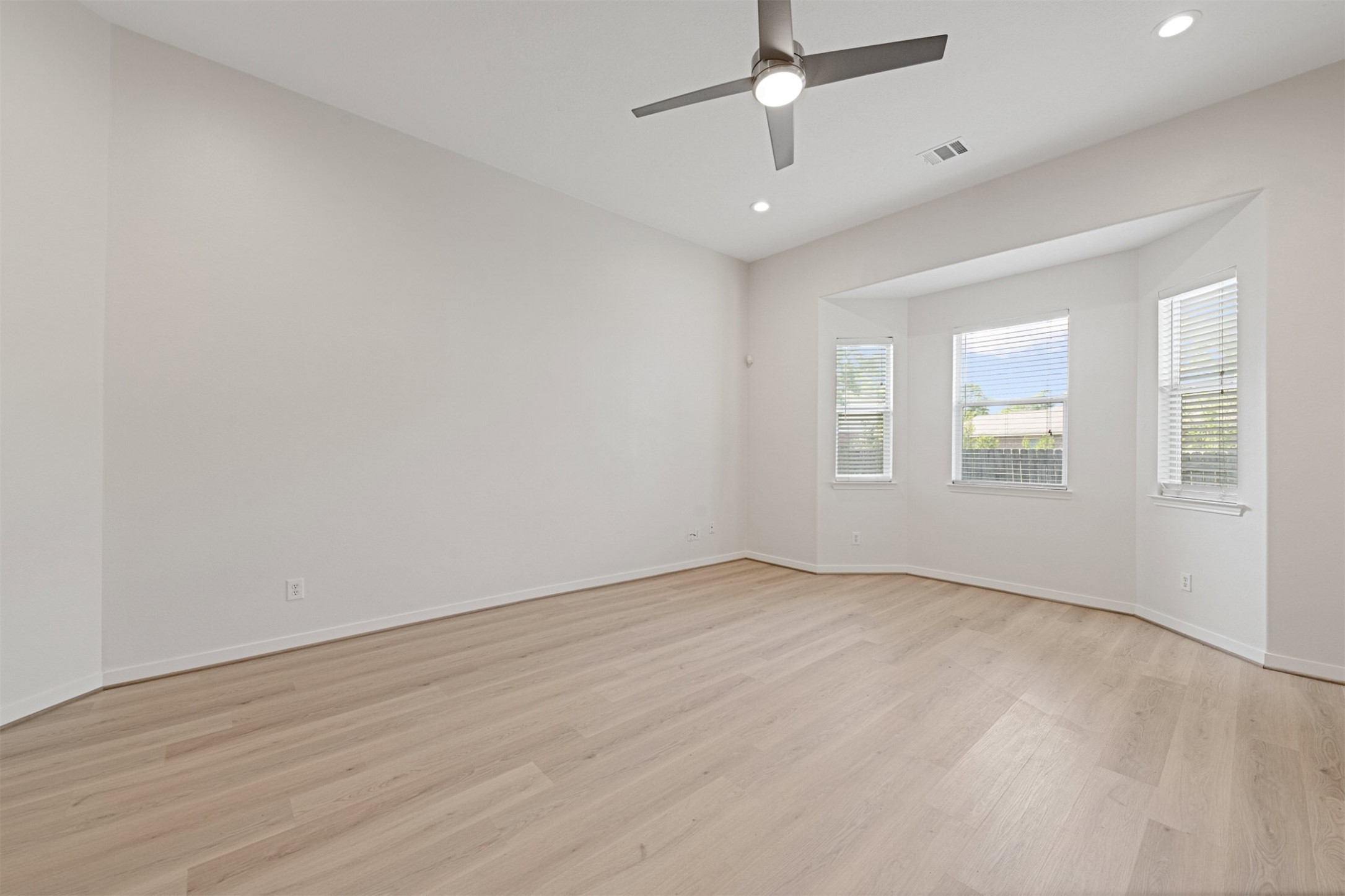 16407 Azimuth Drive Property Photo 23